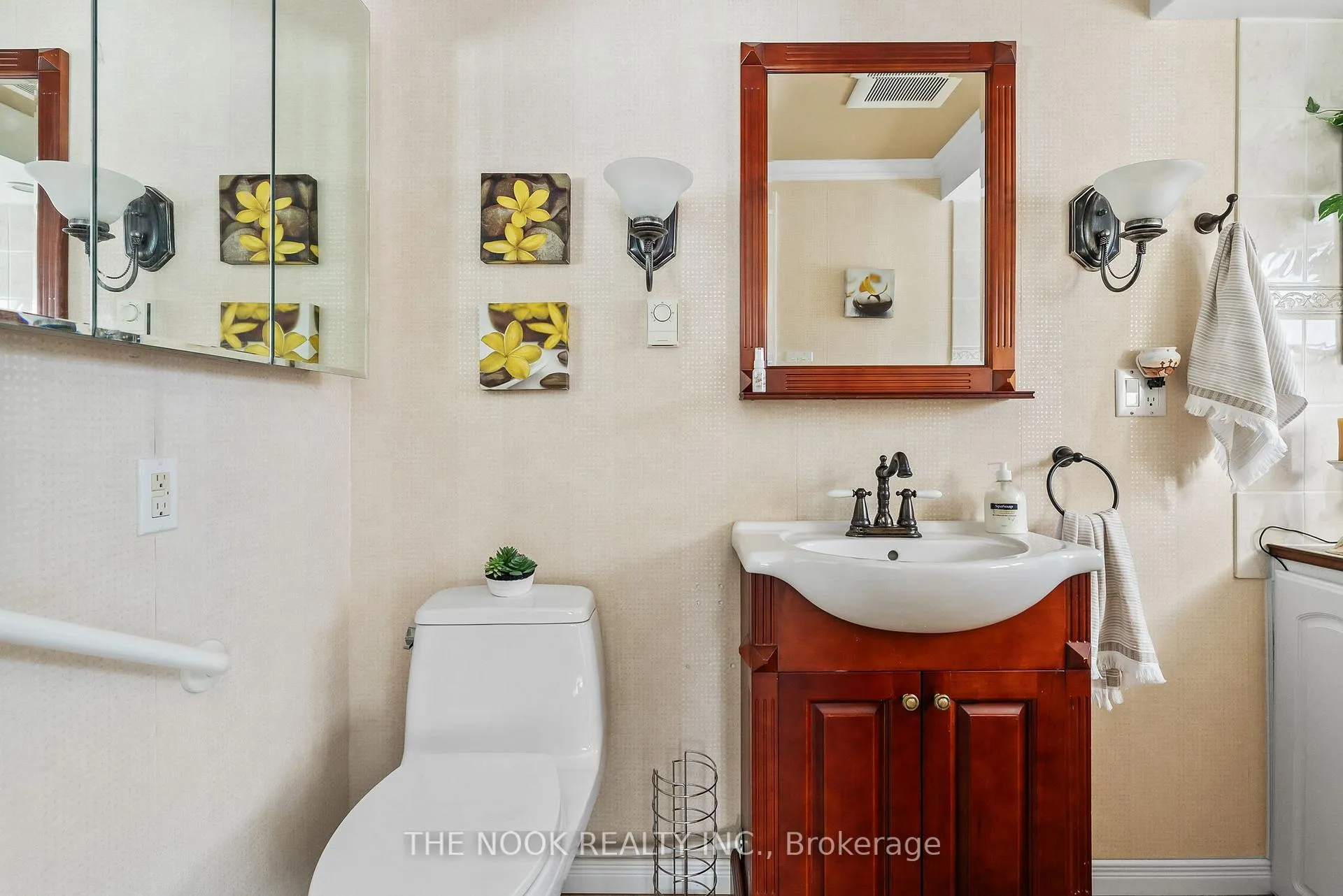 Photo 14 of 44 Fairway Drive, Clarington, Newcastle — HOMEH