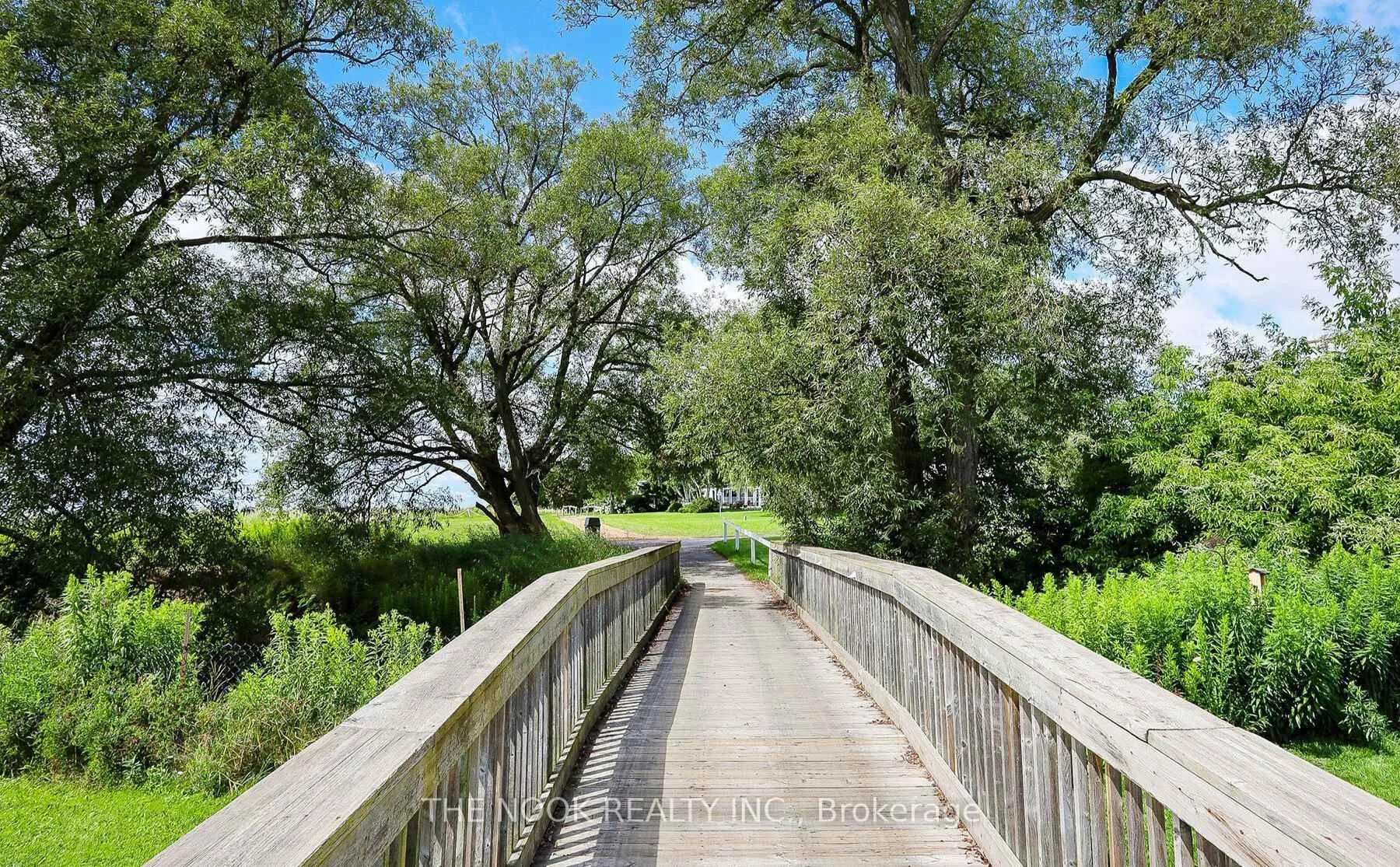 Photo 36 of 44 Fairway Drive, Clarington, Newcastle — HOMEH
