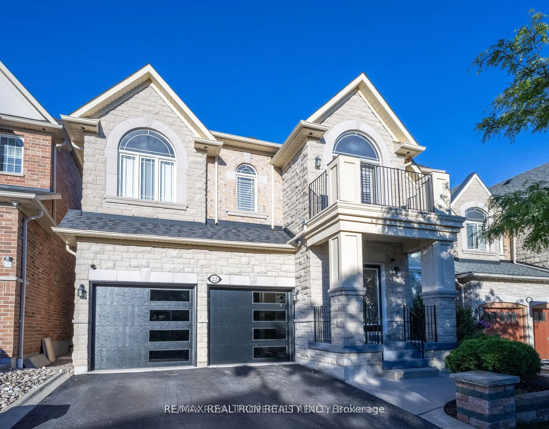 Photo 1 of 22 Carberry Crescent, Ajax, Northeast Ajax — HOMEH