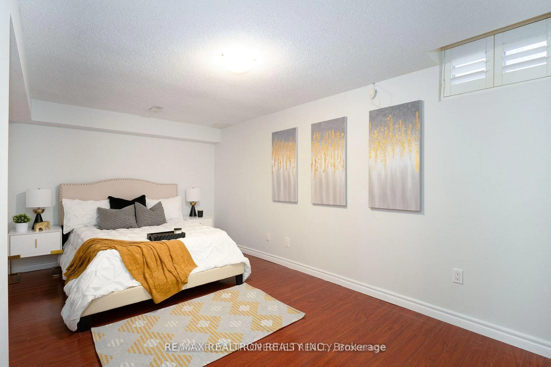 Photo 32 of 22 Carberry Crescent, Ajax, Northeast Ajax — HOMEH