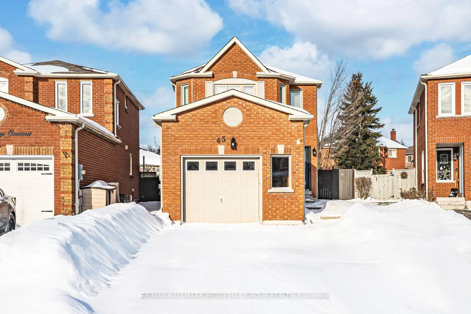 Photo 1 of 45 Weatherup Crescent, Barrie, West Bayfield — HOMEH