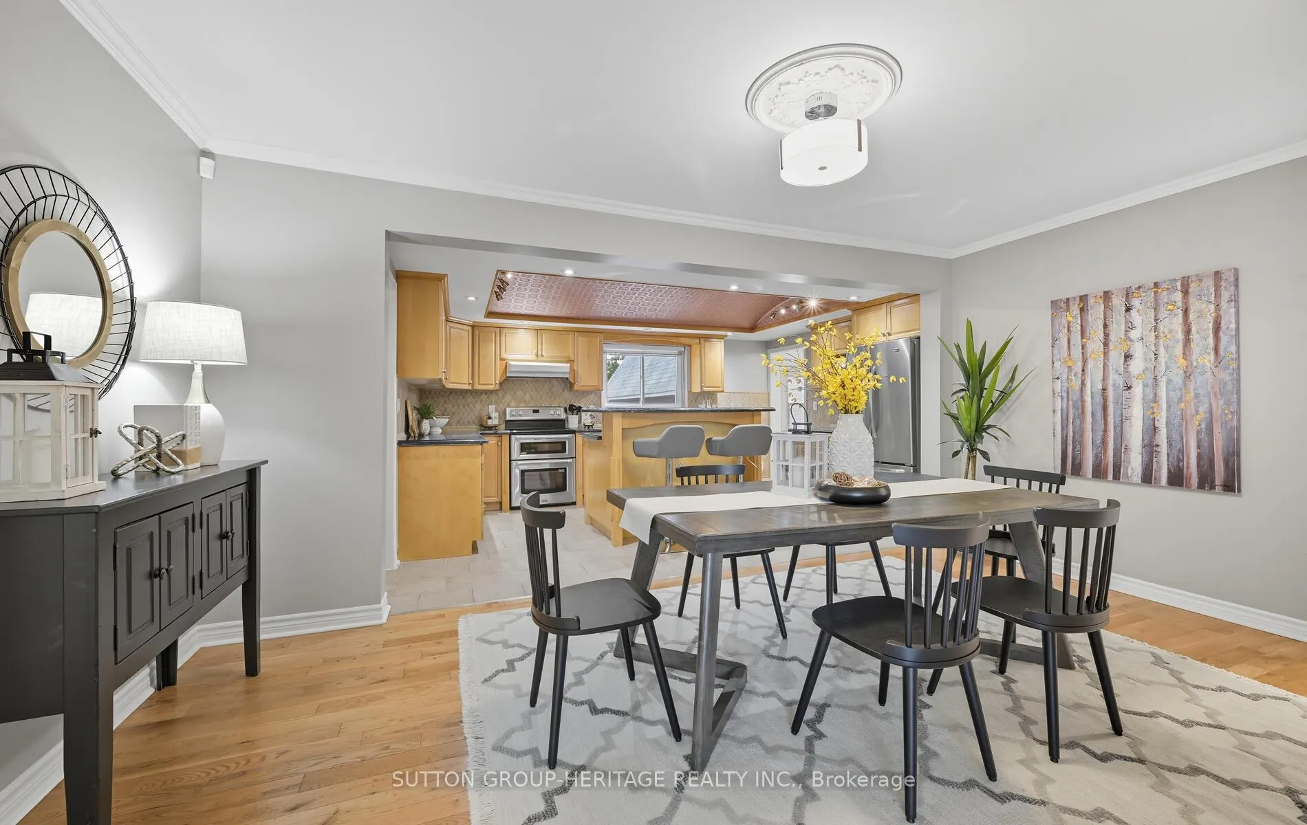 Photo 6 of 823 Rowena Street, Oshawa, Lakeview — HOMEH