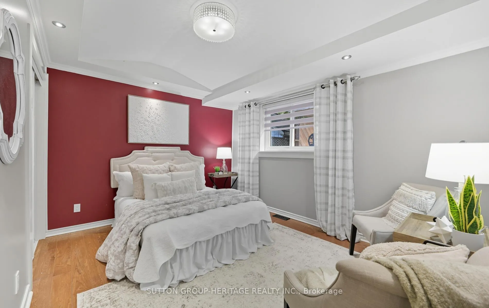 Photo 11 of 823 Rowena Street, Oshawa, Lakeview — HOMEH