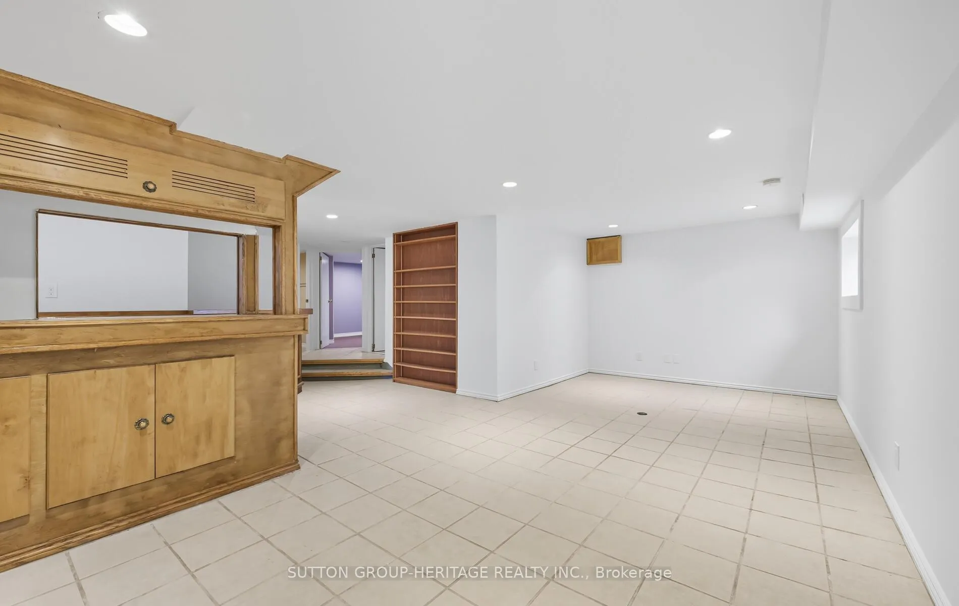 Photo 19 of 823 Rowena Street, Oshawa, Lakeview — HOMEH