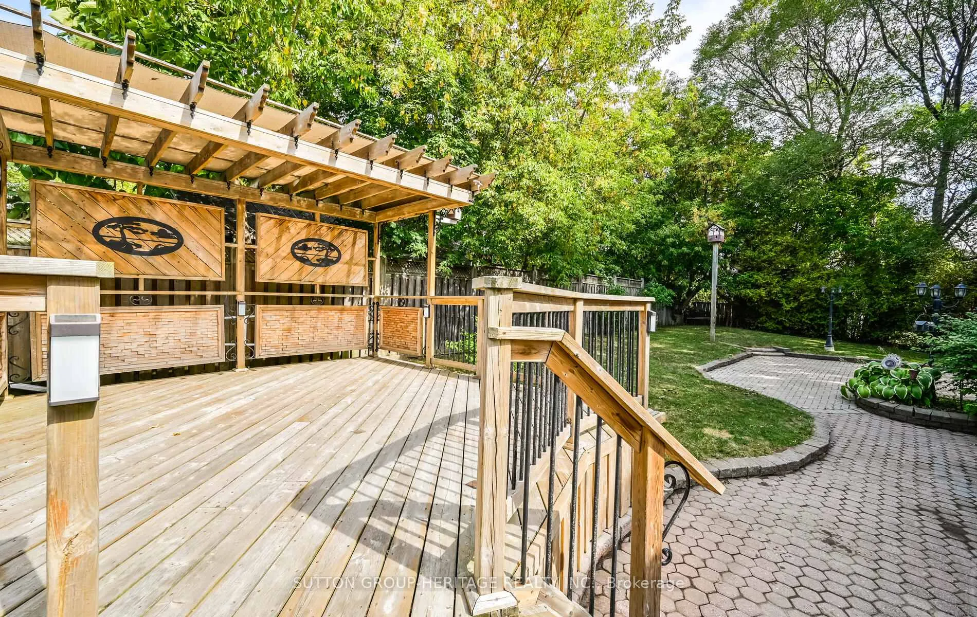Photo 33 of 823 Rowena Street, Oshawa, Lakeview — HOMEH