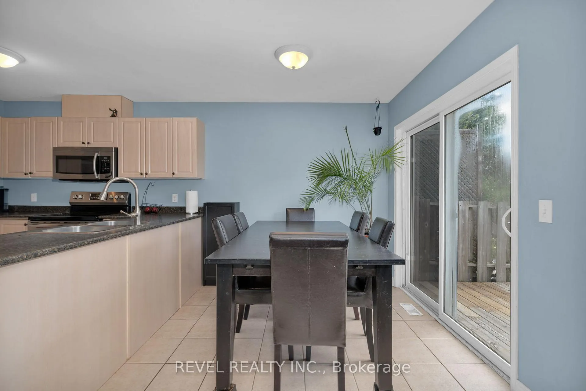 Photo 5 of Unit 36, 800 West Ridge Boulevard, Orillia — HOMEH