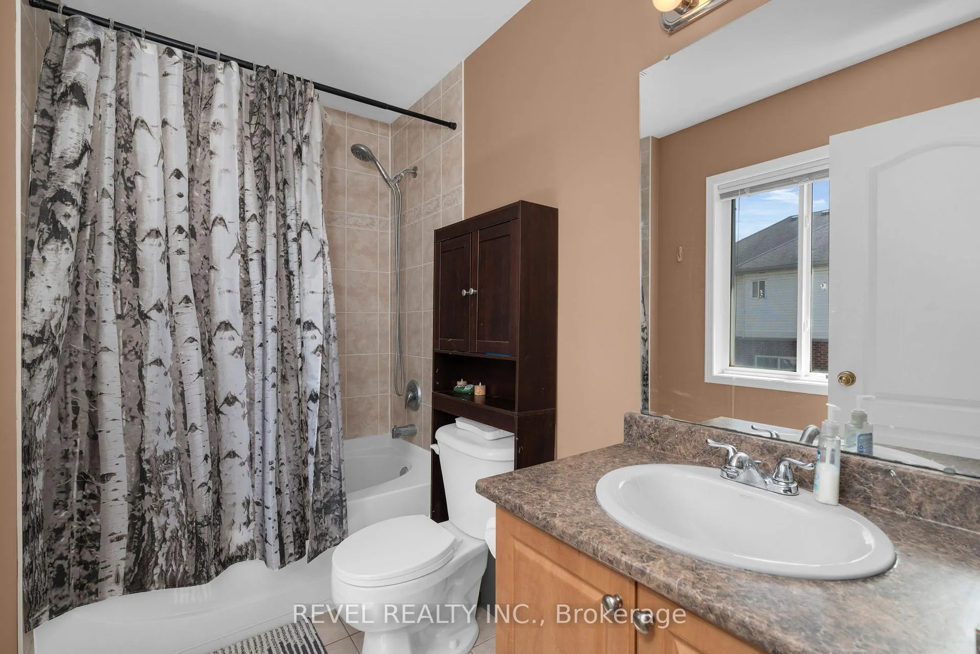 Photo 14 of Unit 36, 800 West Ridge Boulevard, Orillia — HOMEH