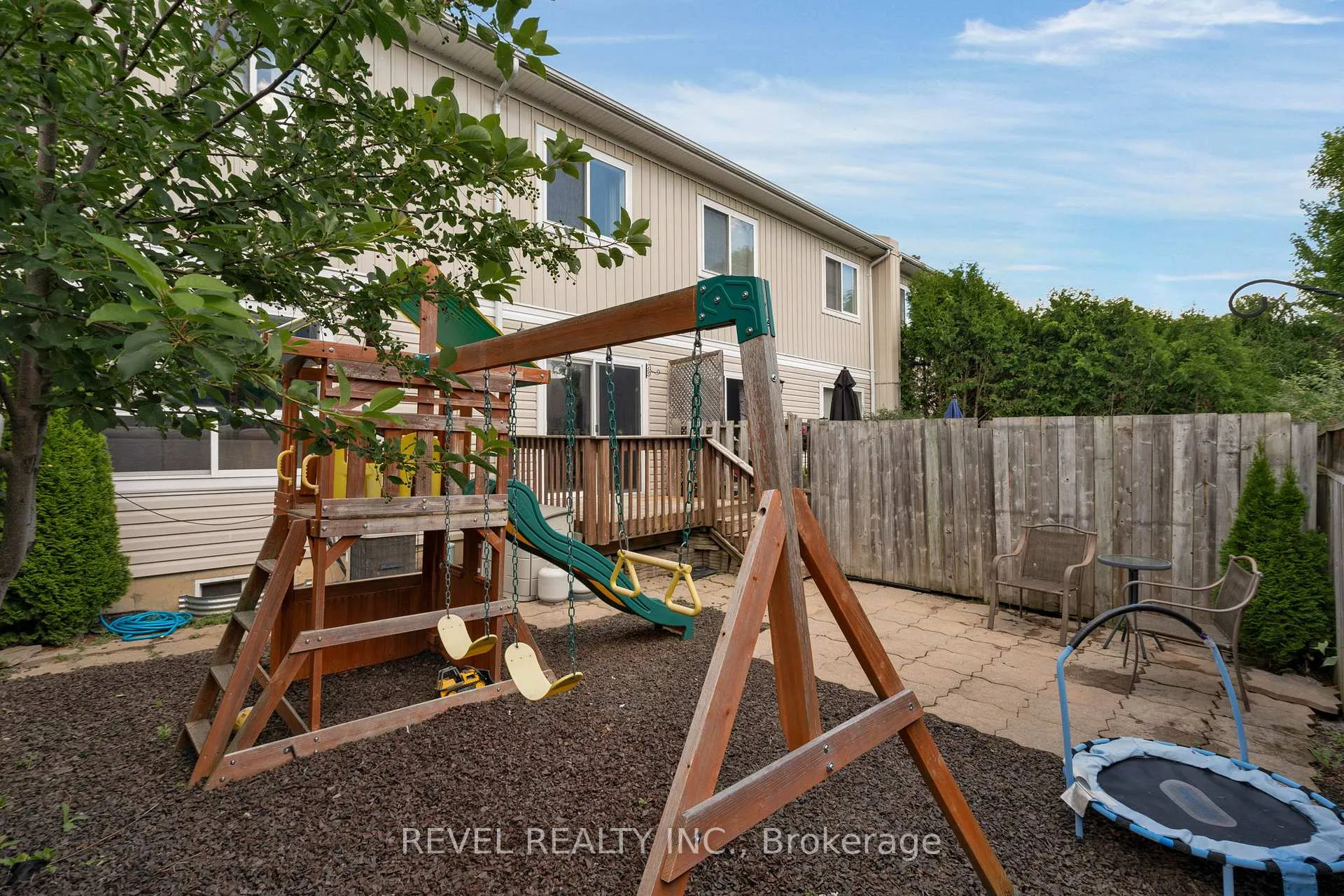 Photo 19 of Unit 36, 800 West Ridge Boulevard, Orillia — HOMEH