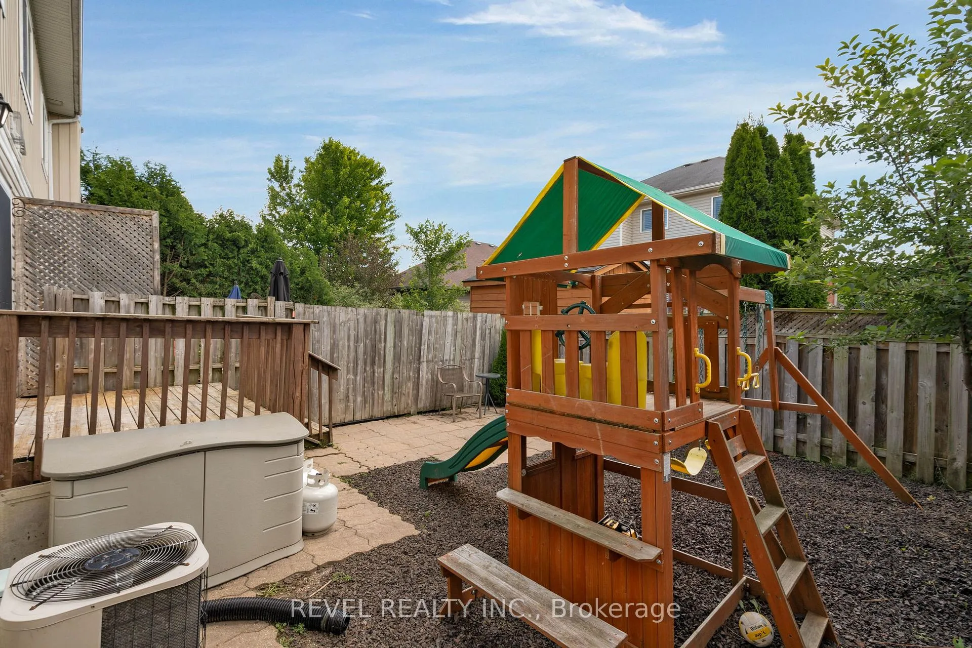 Photo 21 of Unit 36, 800 West Ridge Boulevard, Orillia — HOMEH
