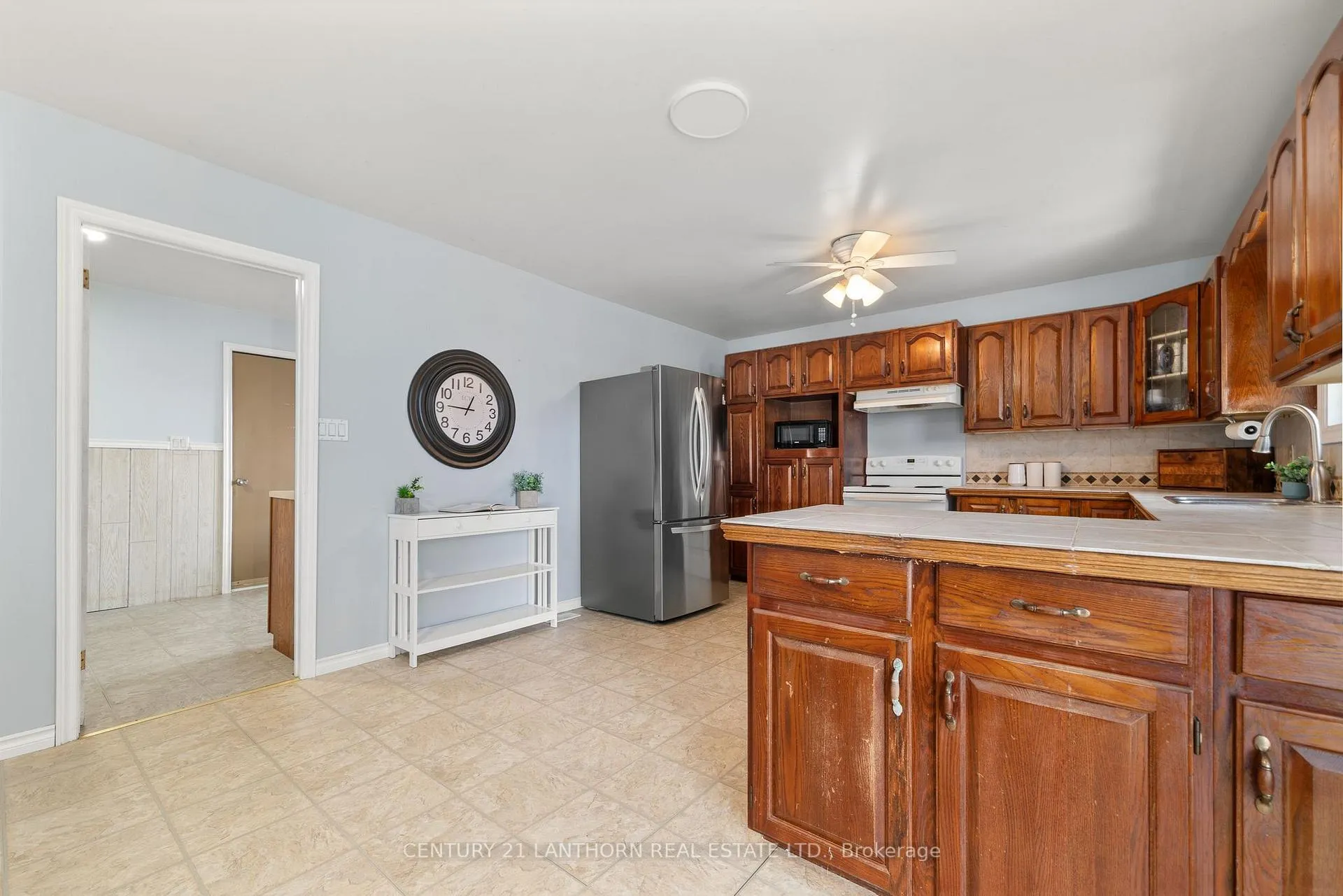 Photo 17 of 263 County Rd 29, Prince Edward County, Ameliasburg Ward — HOMEH