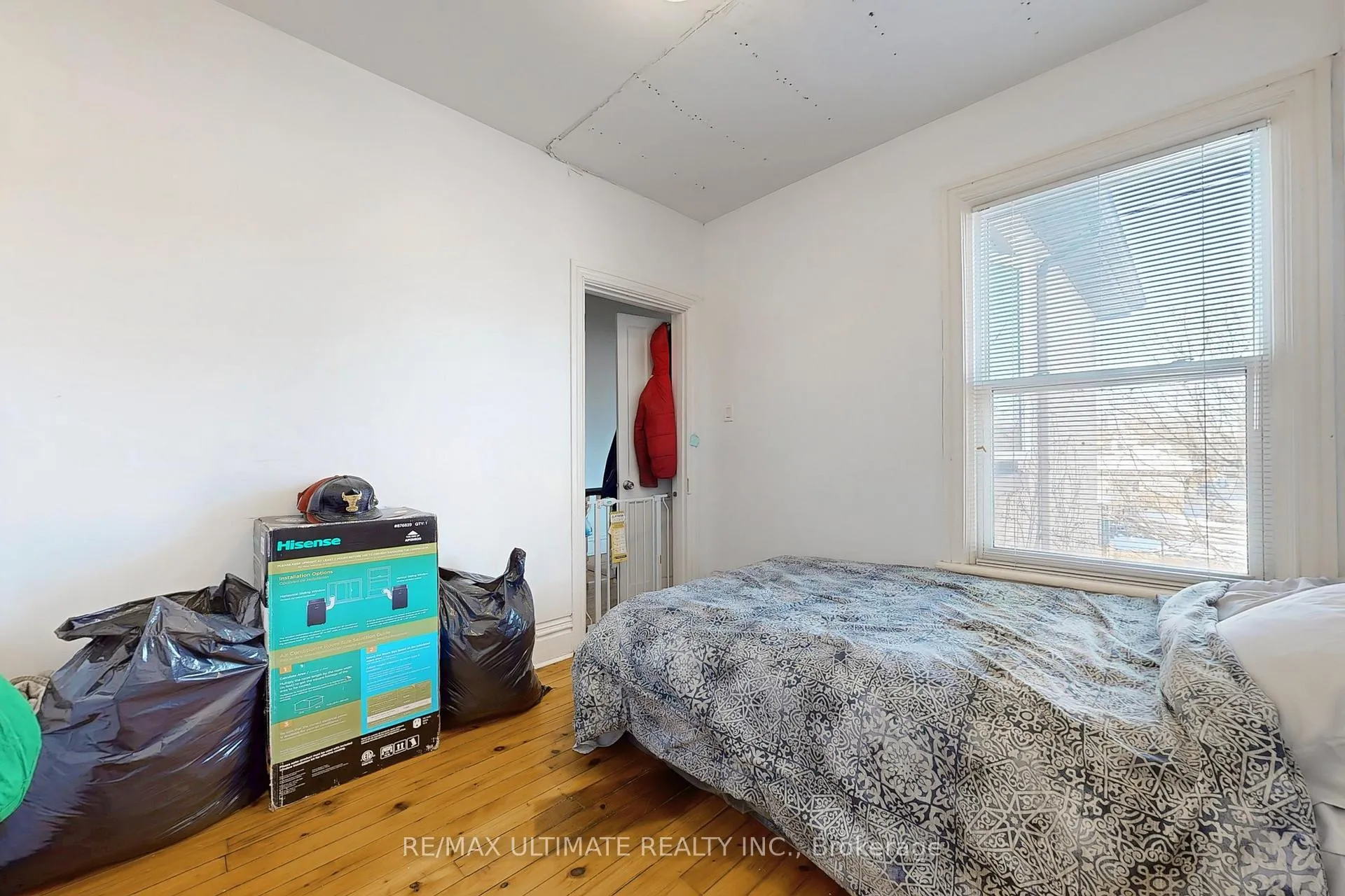 Photo 6 of 49 Wentworth Street N, Hamilton, Landsdale — HOMEH