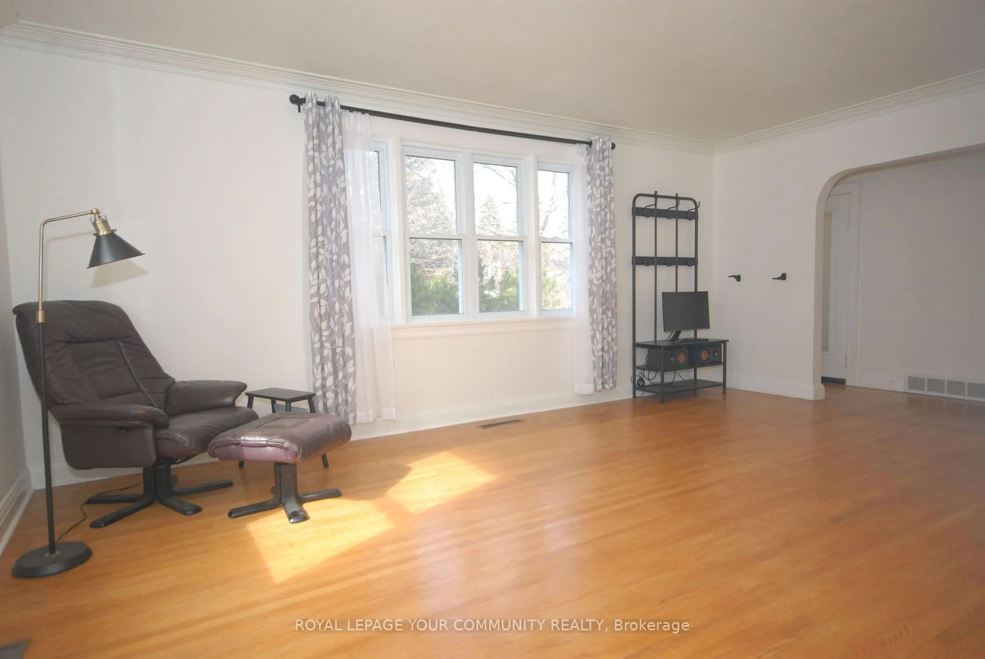 Photo 13 of 11 Maple Lane, Markham, Unionville — HOMEH