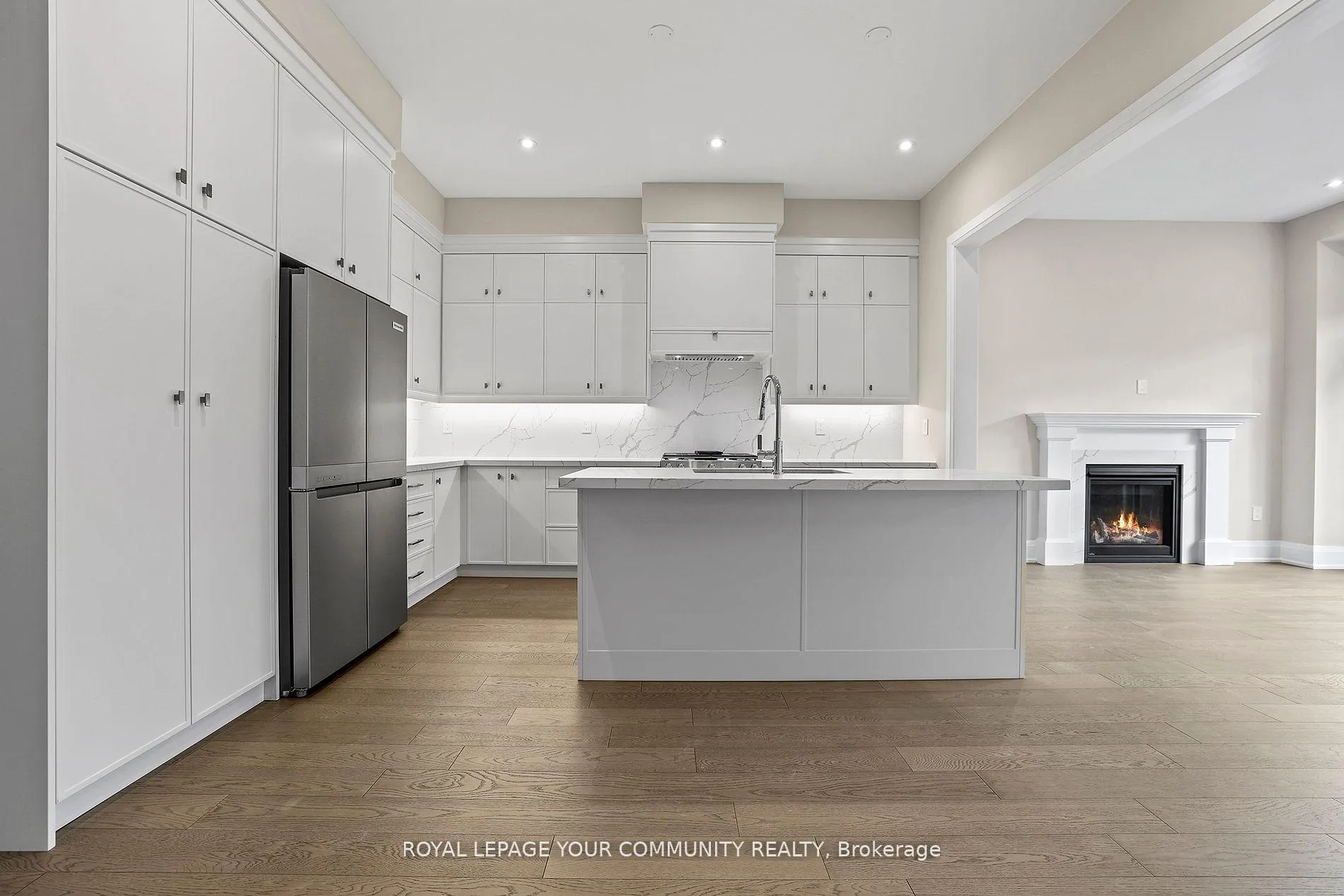 Photo 6 of 120 Lewis Honey Drive, Aurora, Bayview Northeast — HOMEH