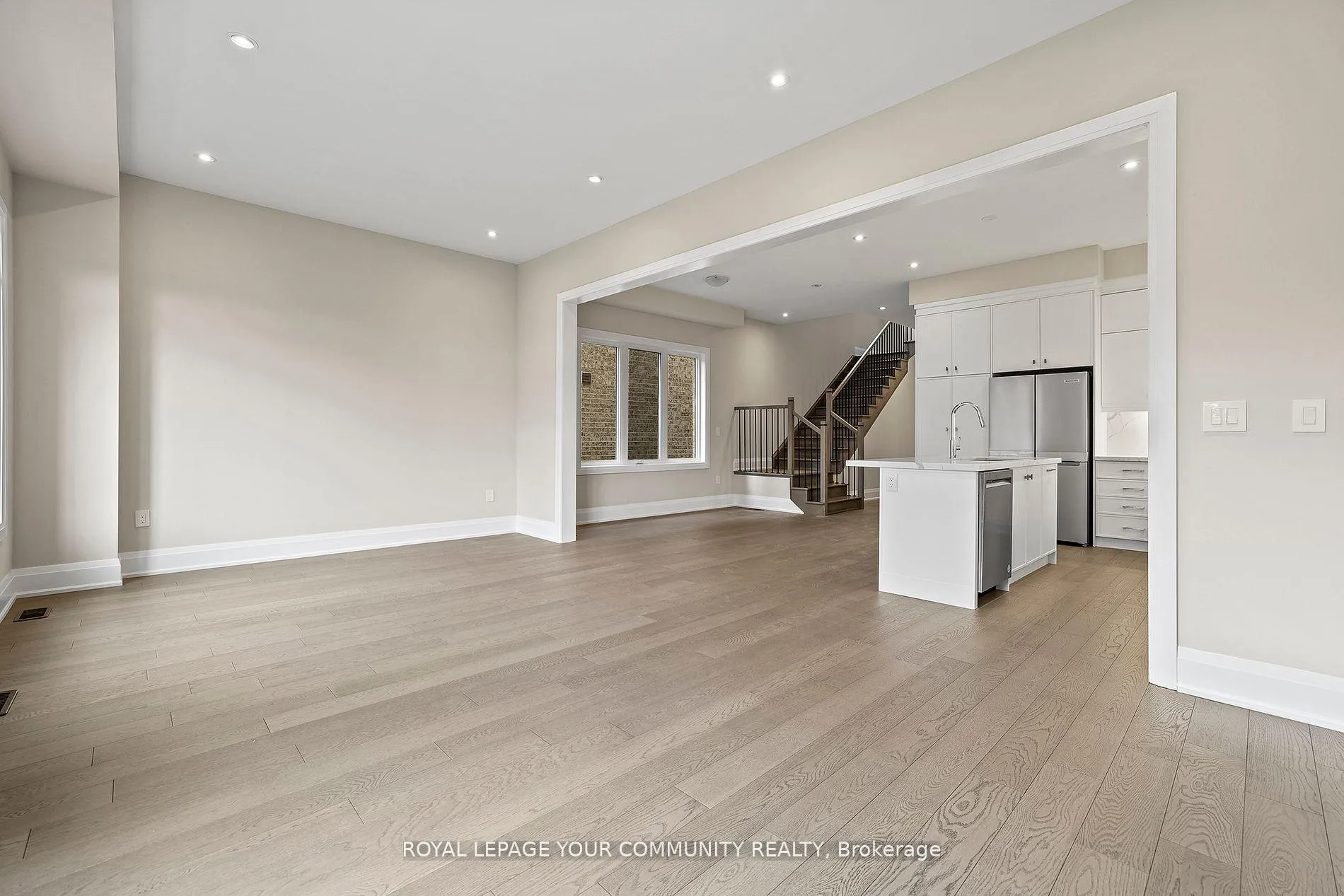 Photo 14 of 120 Lewis Honey Drive, Aurora, Bayview Northeast — HOMEH