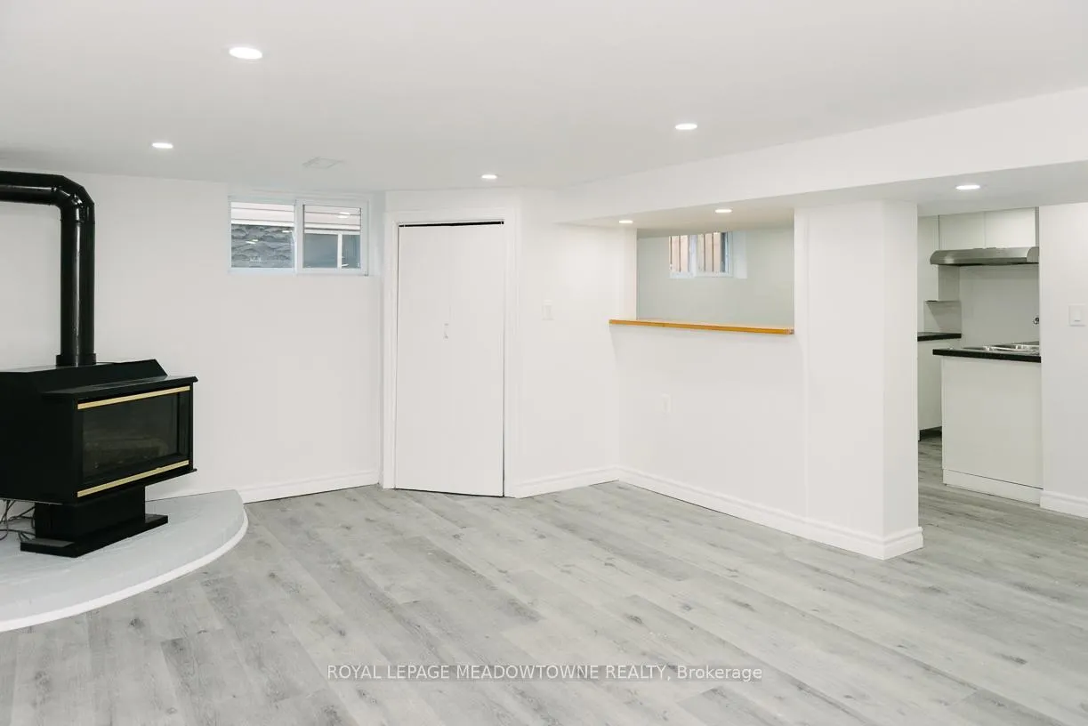 Photo 22 of 673 Knox Avenue, Hamilton, Parkview — HOMEH