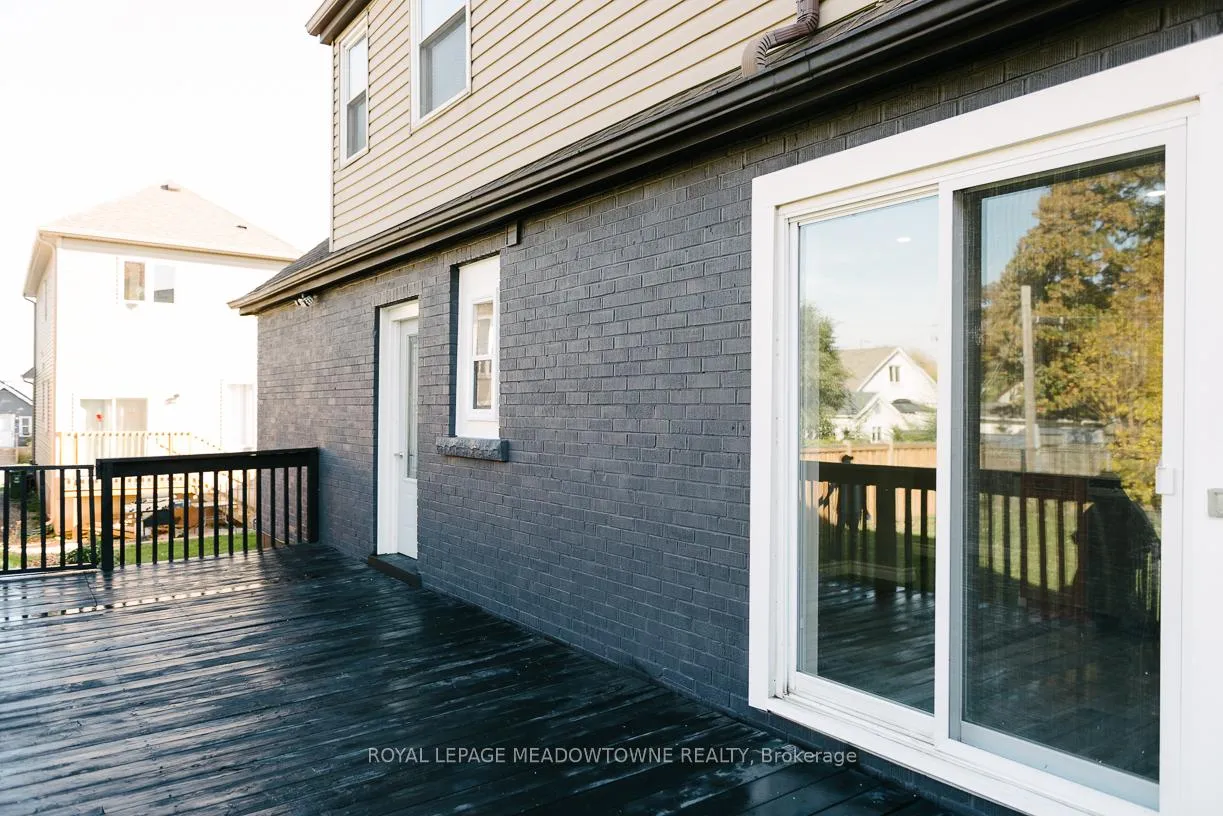 Photo 33 of 673 Knox Avenue, Hamilton, Parkview — HOMEH