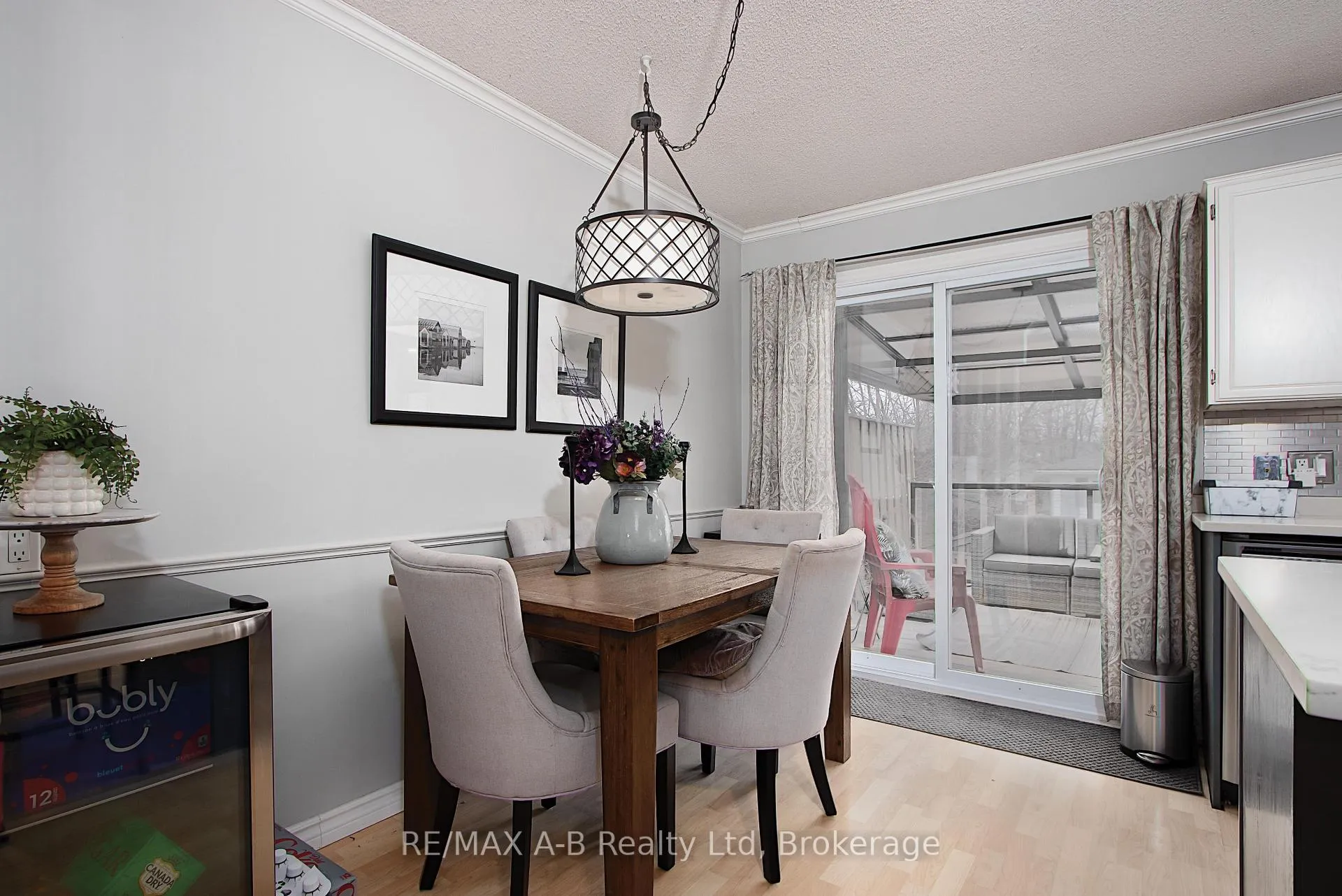 Photo 6 of 398 Dayna Crescent, Waterloo — HOMEH