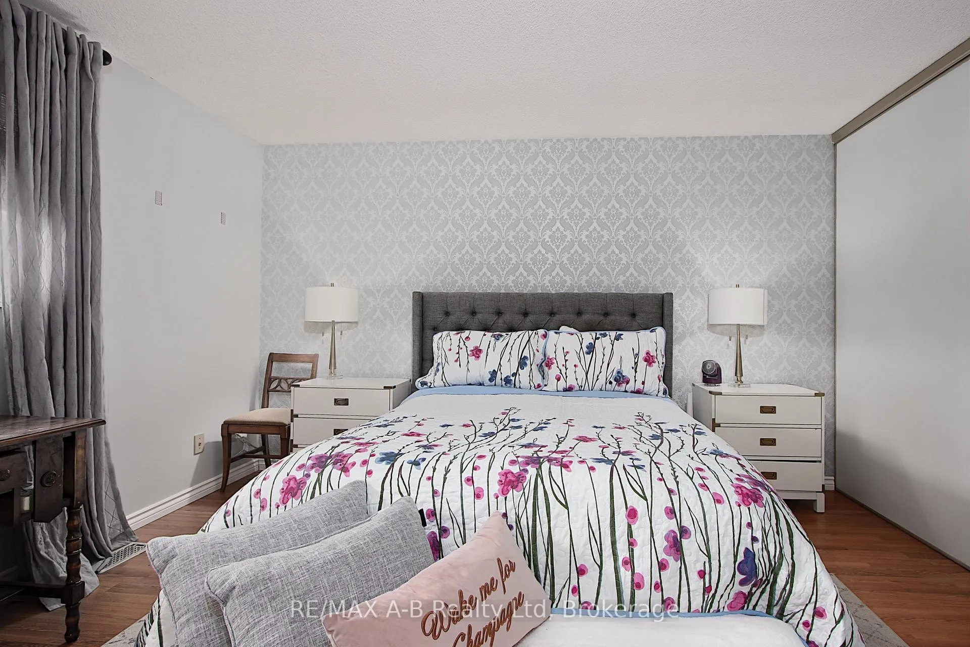 Photo 8 of 398 Dayna Crescent, Waterloo — HOMEH