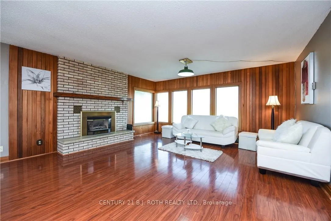 Photo 3 of 2146 Innisfil Beach Road, Innisfil, Alcona — HOMEH