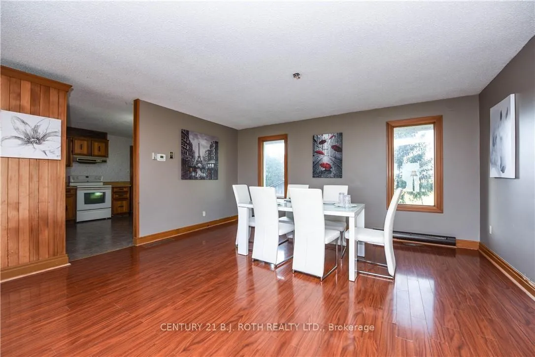 Photo 4 of 2146 Innisfil Beach Road, Innisfil, Alcona — HOMEH