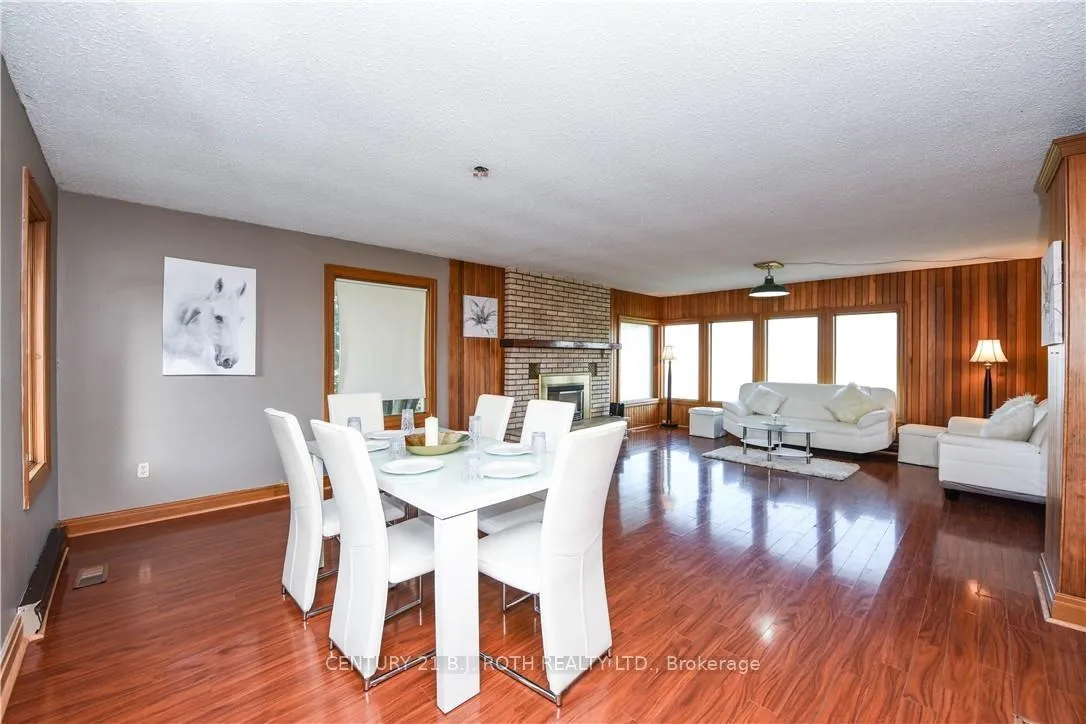 Photo 5 of 2146 Innisfil Beach Road, Innisfil, Alcona — HOMEH