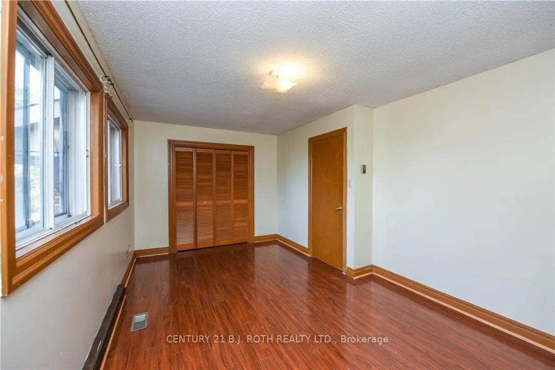 Photo 12 of 2146 Innisfil Beach Road, Innisfil, Alcona — HOMEH