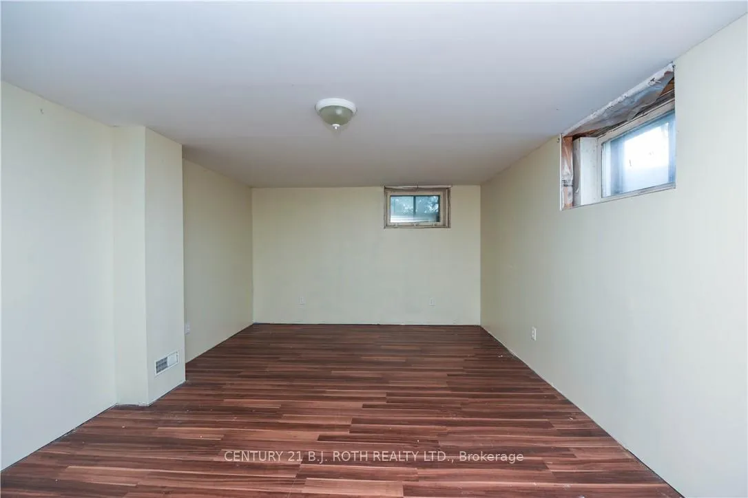 Photo 22 of 2146 Innisfil Beach Road, Innisfil, Alcona — HOMEH