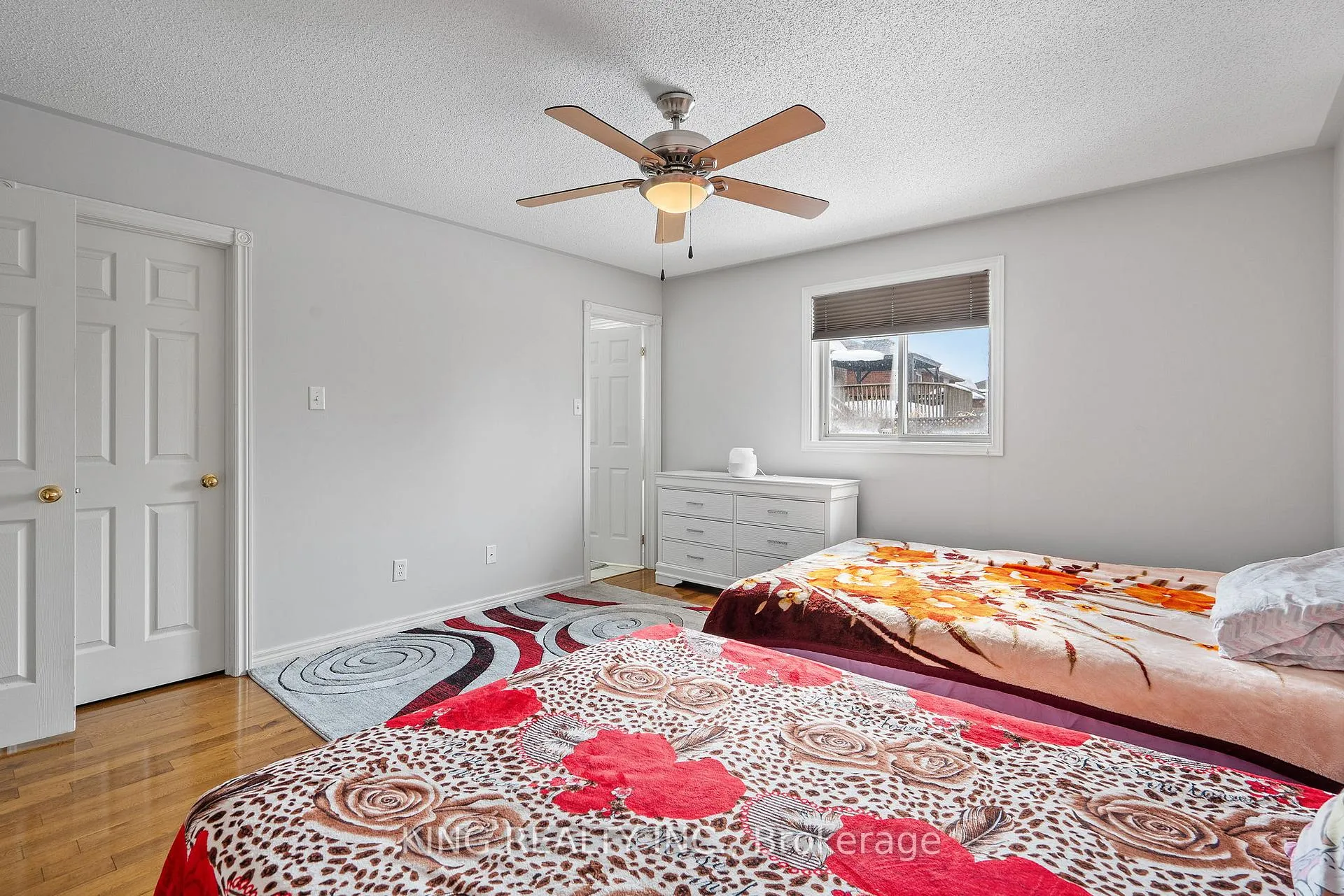 Photo 14 of 5 Danielle Crescent, Barrie, Painswick South — HOMEH