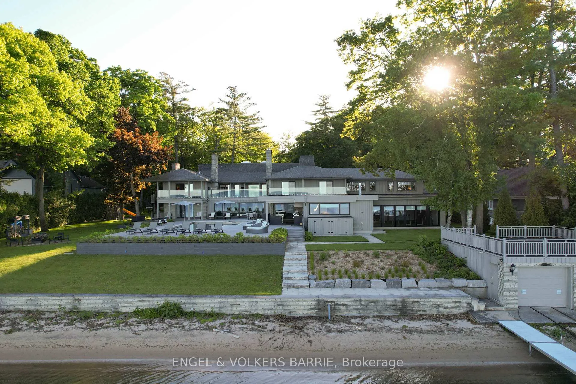 Photo 29 of 3211 Fleming Boulevard, Innisfil, Rural Innisfil — HOMEH