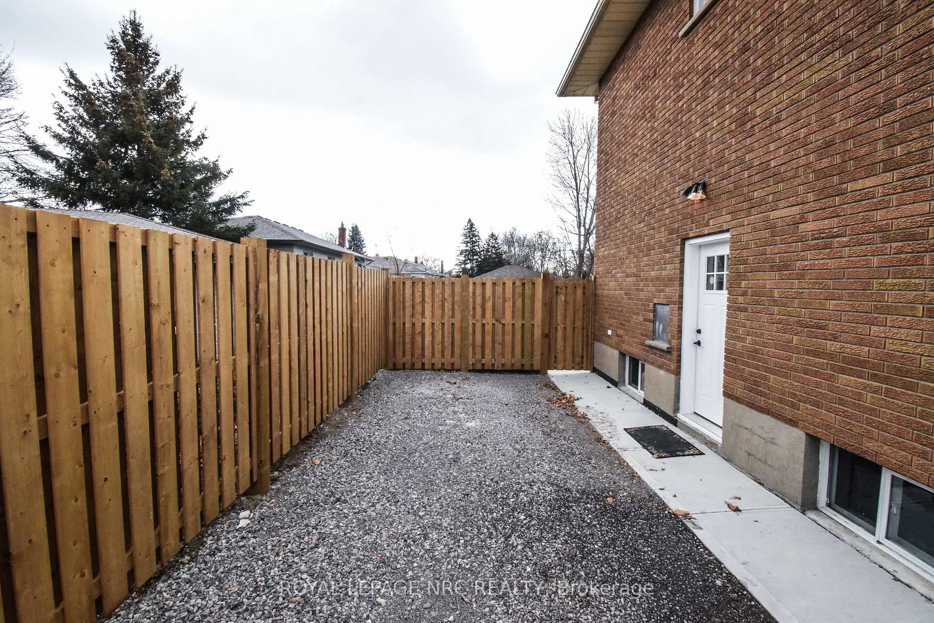 Photo 30 of 256 Scott Street, St. Catharines, Fairview — HOMEH