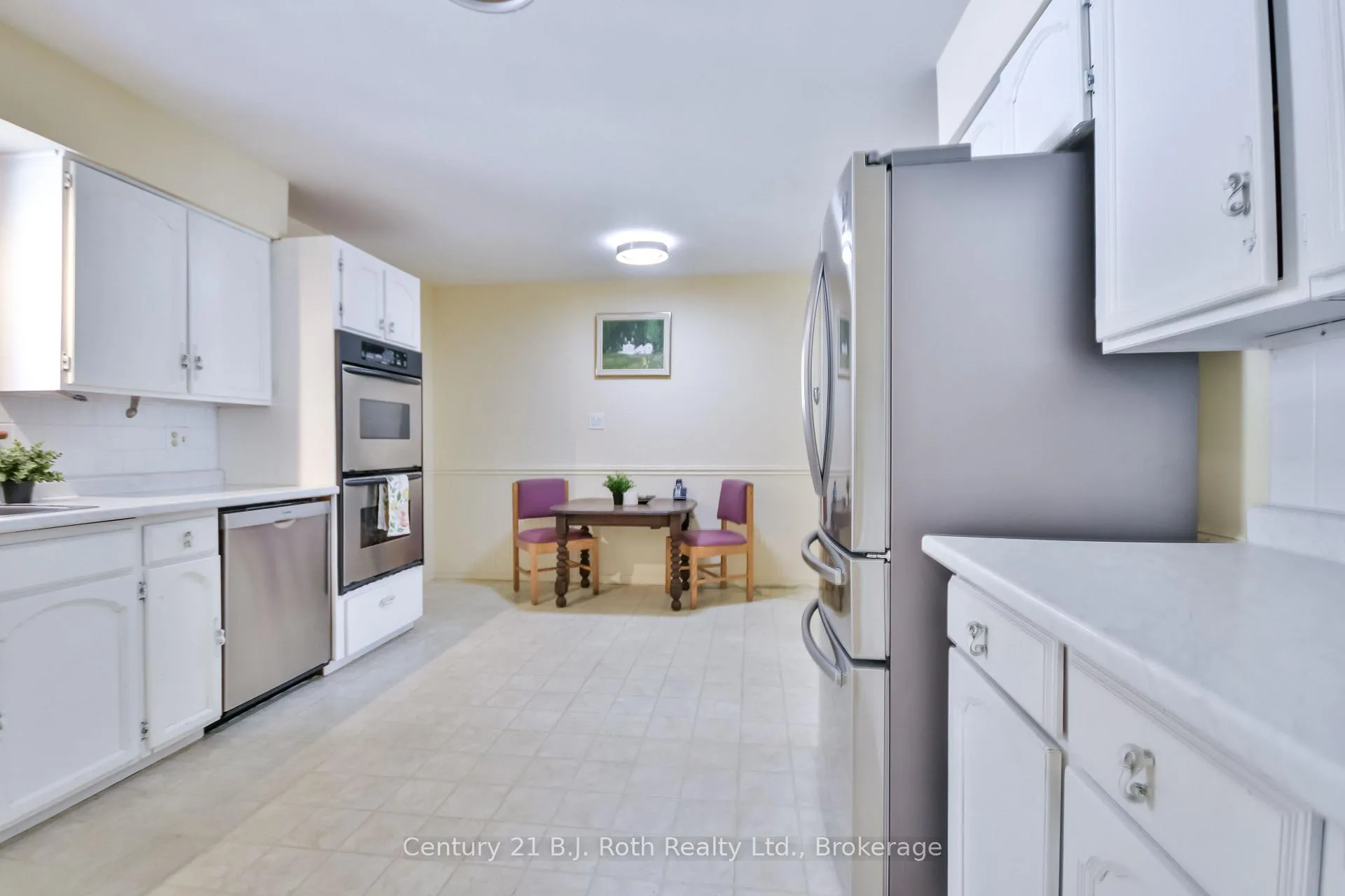 Photo 4 of 864 Midland Point Road, Midland — HOMEH