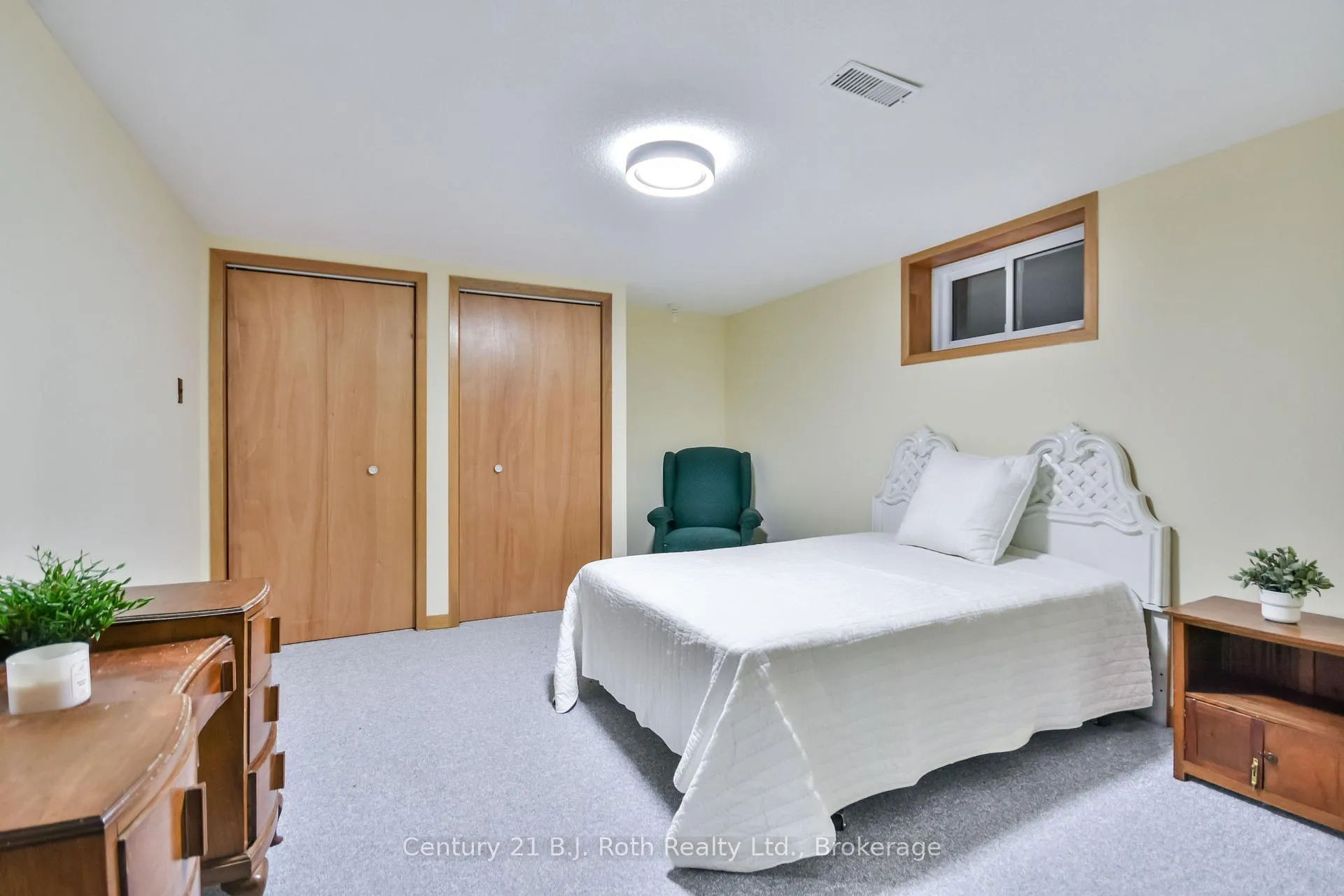 Photo 15 of 864 Midland Point Road, Midland — HOMEH