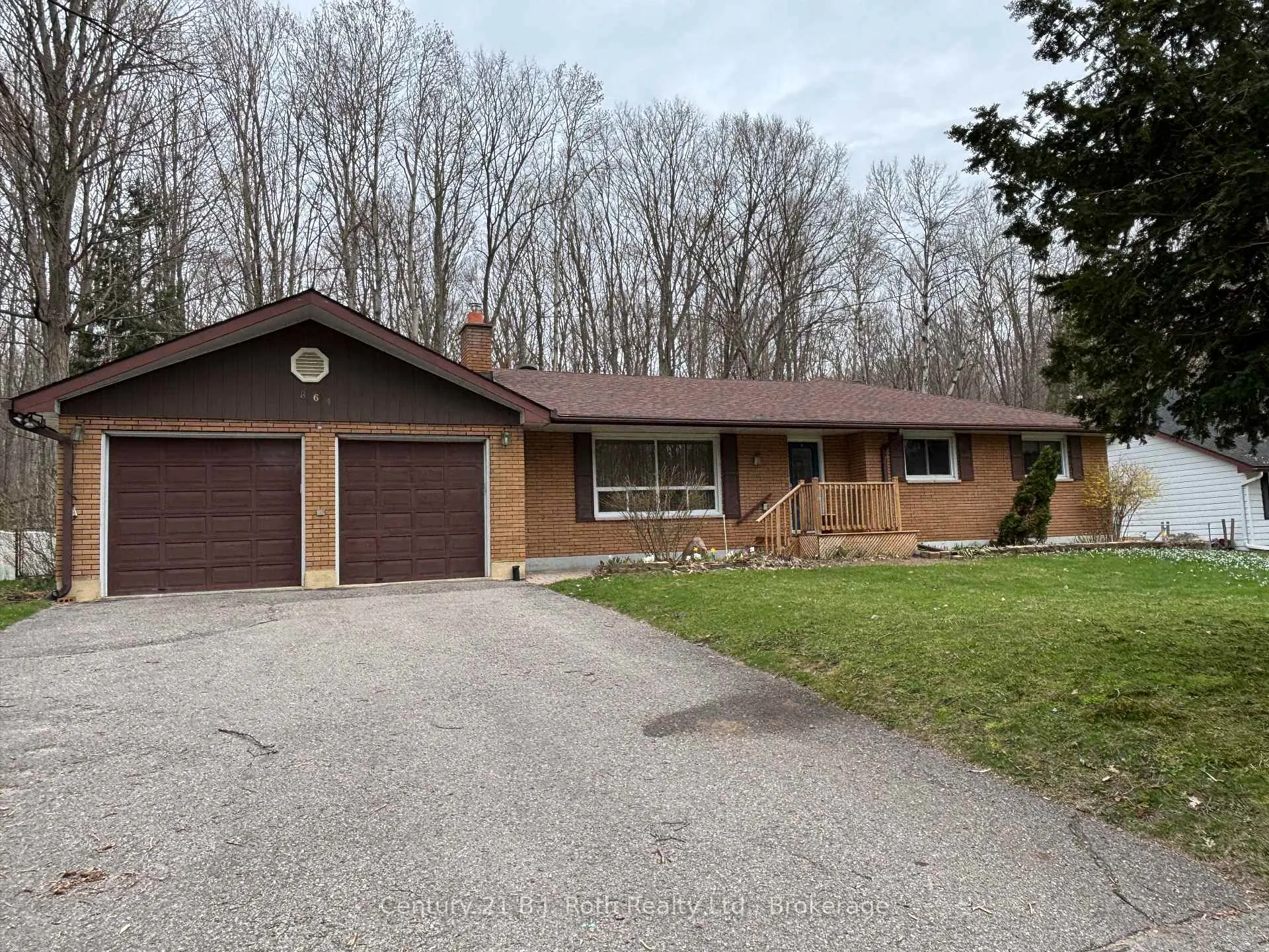 Photo 18 of 864 Midland Point Road, Midland — HOMEH