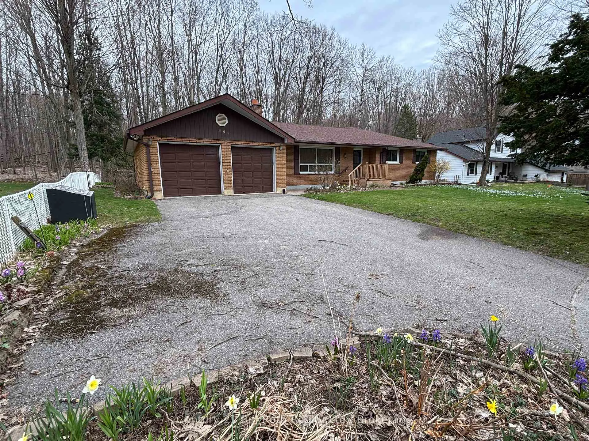 Photo 21 of 864 Midland Point Road, Midland — HOMEH