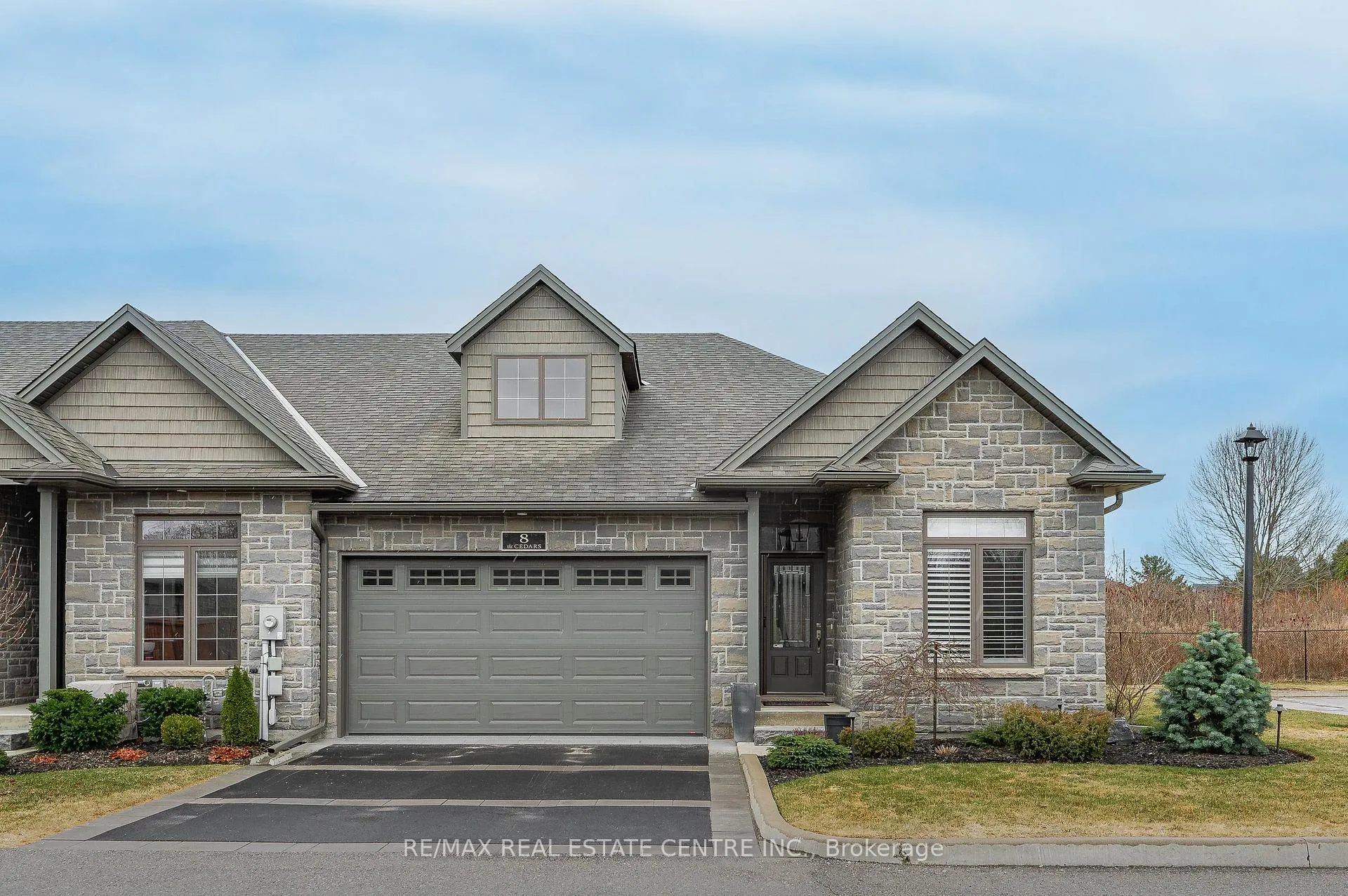 Photo 1 of Unit 8, 59 Cedar Street, Brant, Paris — HOMEH