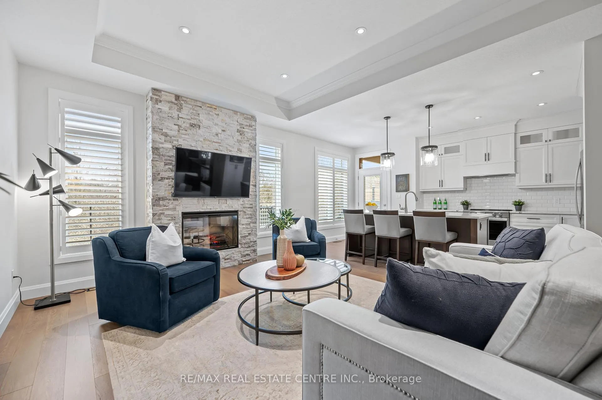 Photo 12 of Unit 8, 59 Cedar Street, Brant, Paris — HOMEH