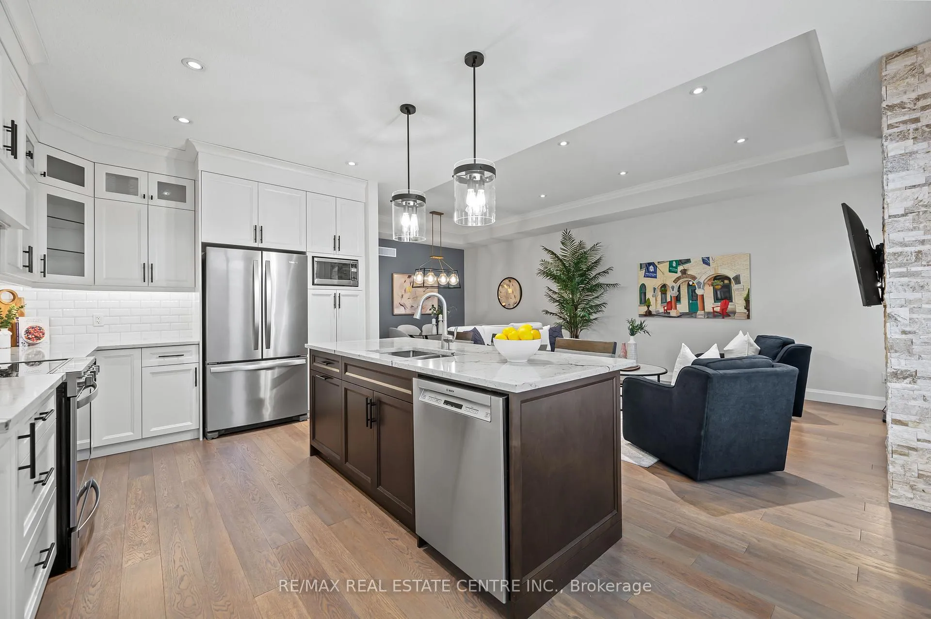 Photo 14 of Unit 8, 59 Cedar Street, Brant, Paris — HOMEH