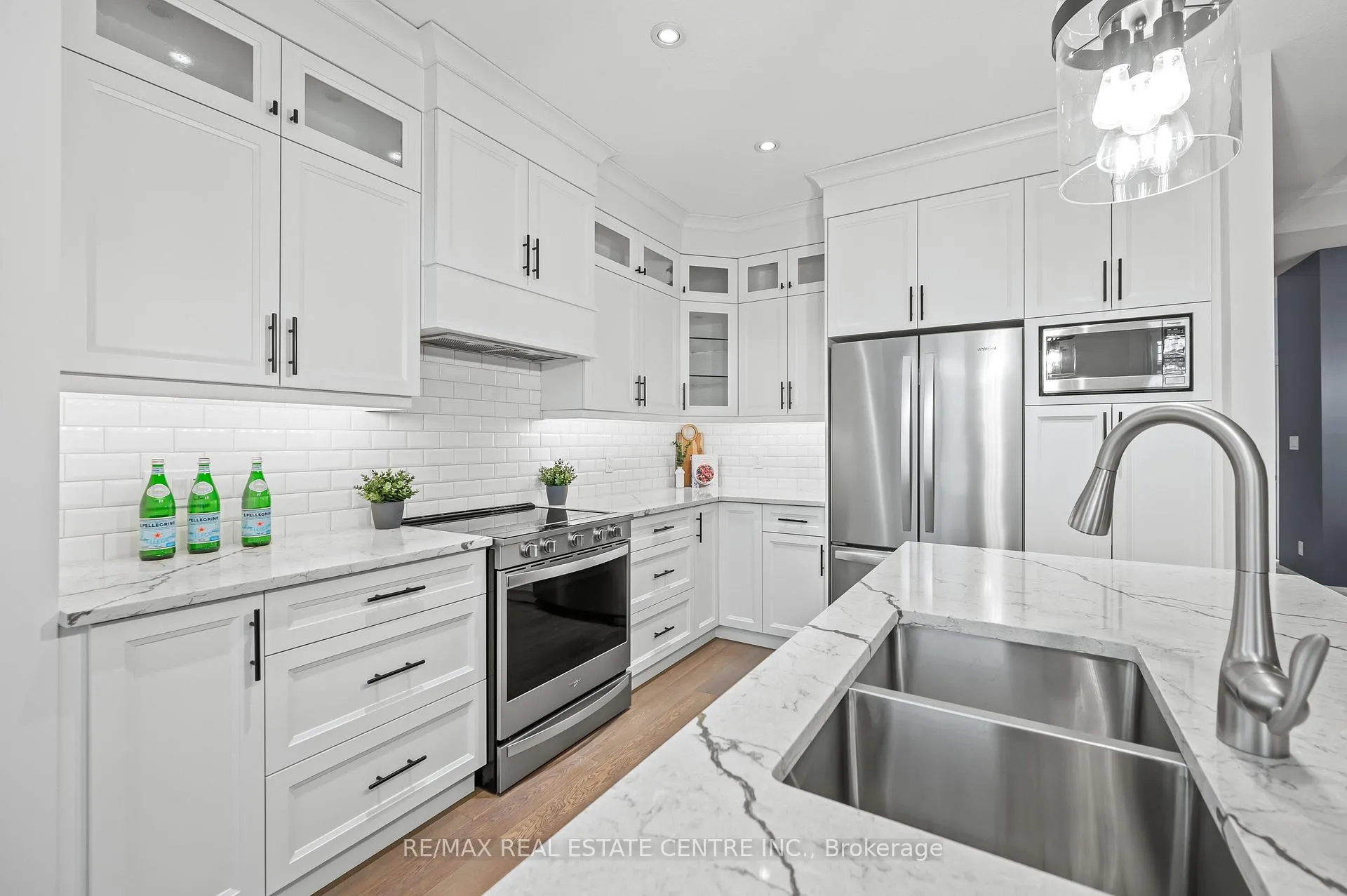 Photo 19 of Unit 8, 59 Cedar Street, Brant, Paris — HOMEH