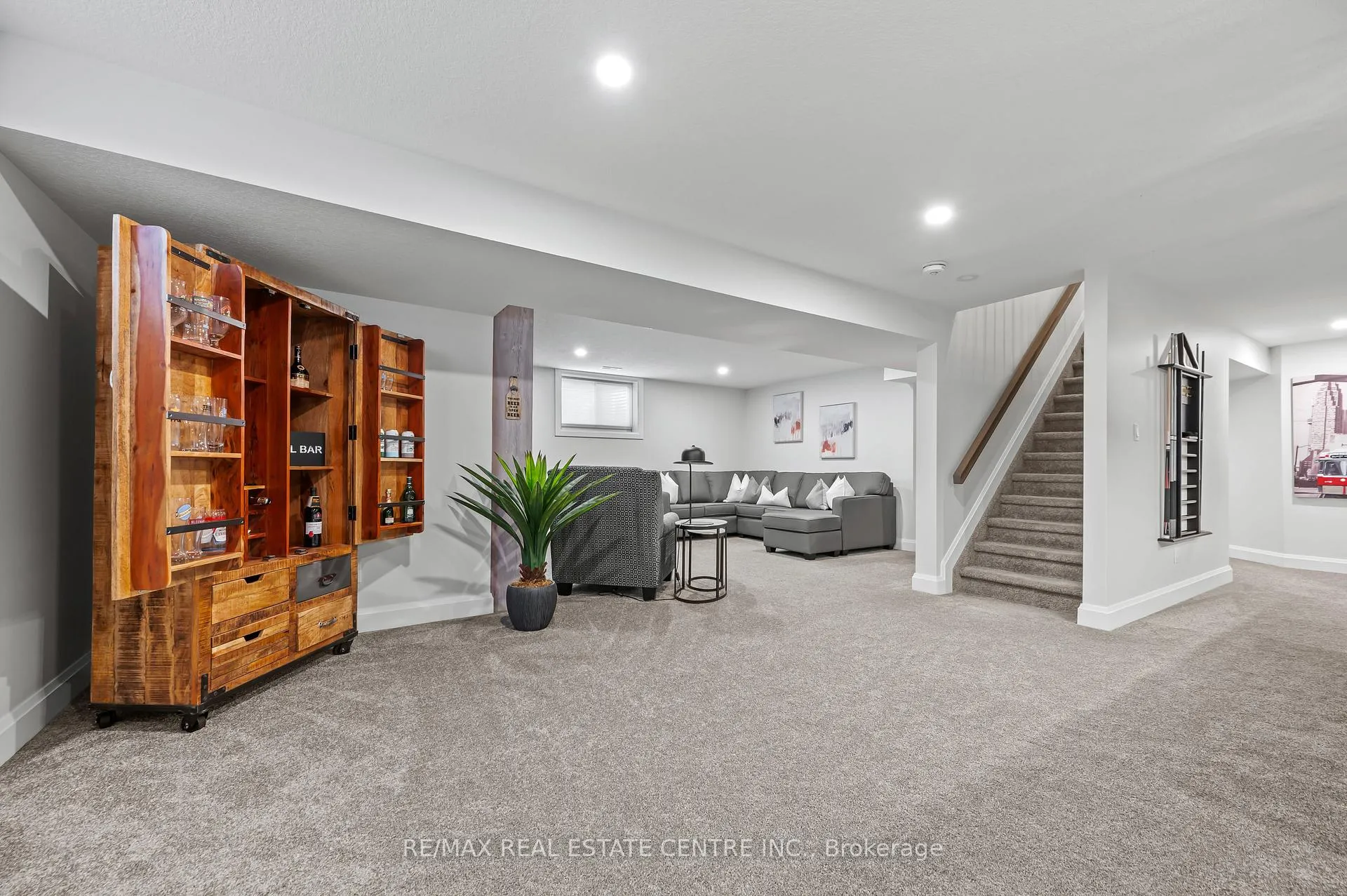 Photo 37 of Unit 8, 59 Cedar Street, Brant, Paris — HOMEH