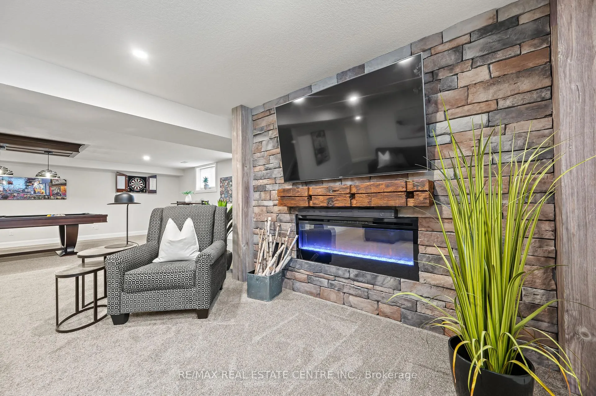 Photo 39 of Unit 8, 59 Cedar Street, Brant, Paris — HOMEH