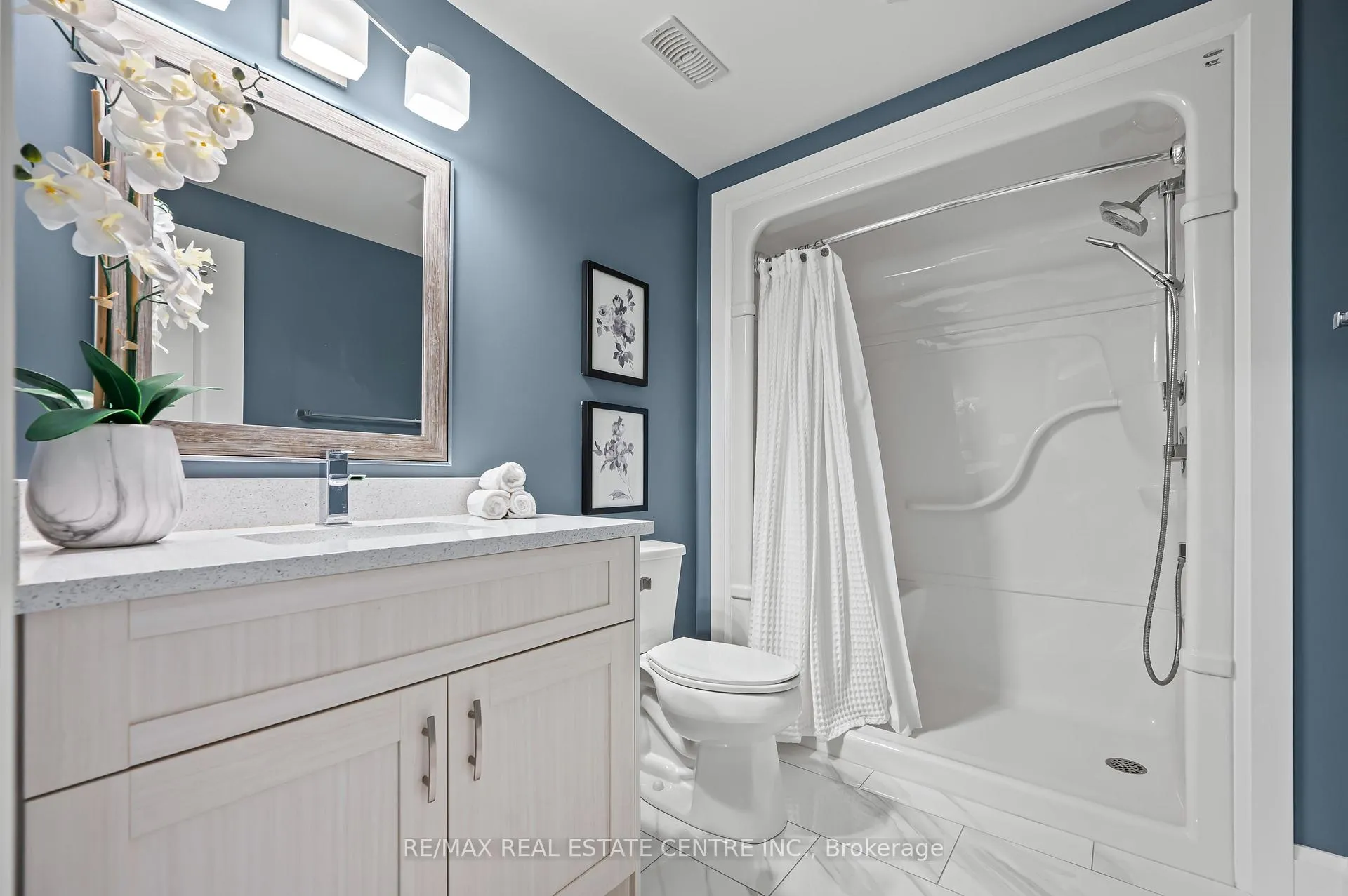 Photo 42 of Unit 8, 59 Cedar Street, Brant, Paris — HOMEH