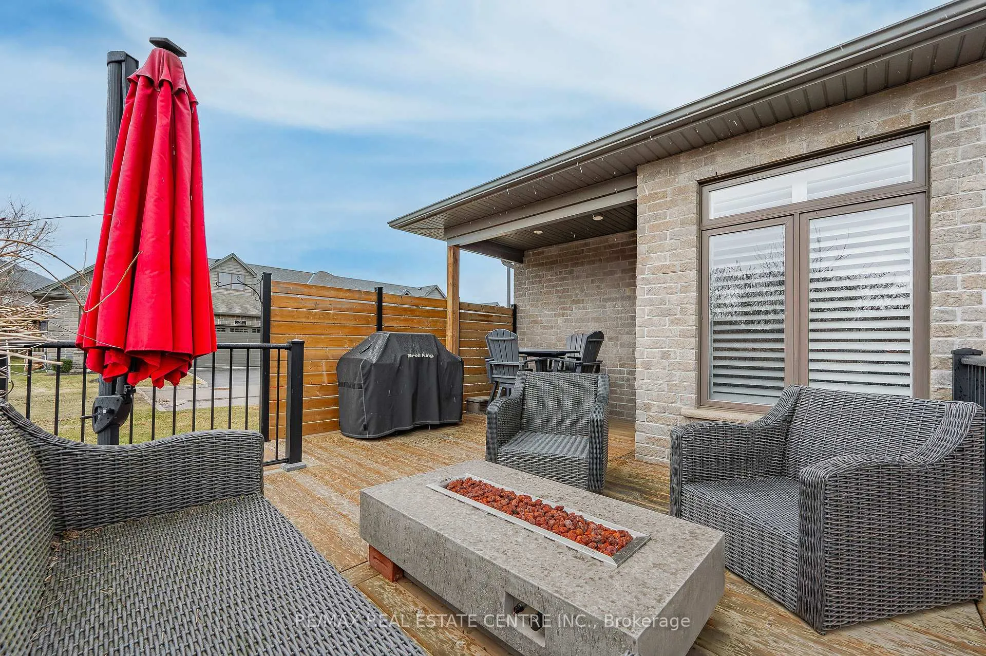 Photo 47 of Unit 8, 59 Cedar Street, Brant, Paris — HOMEH