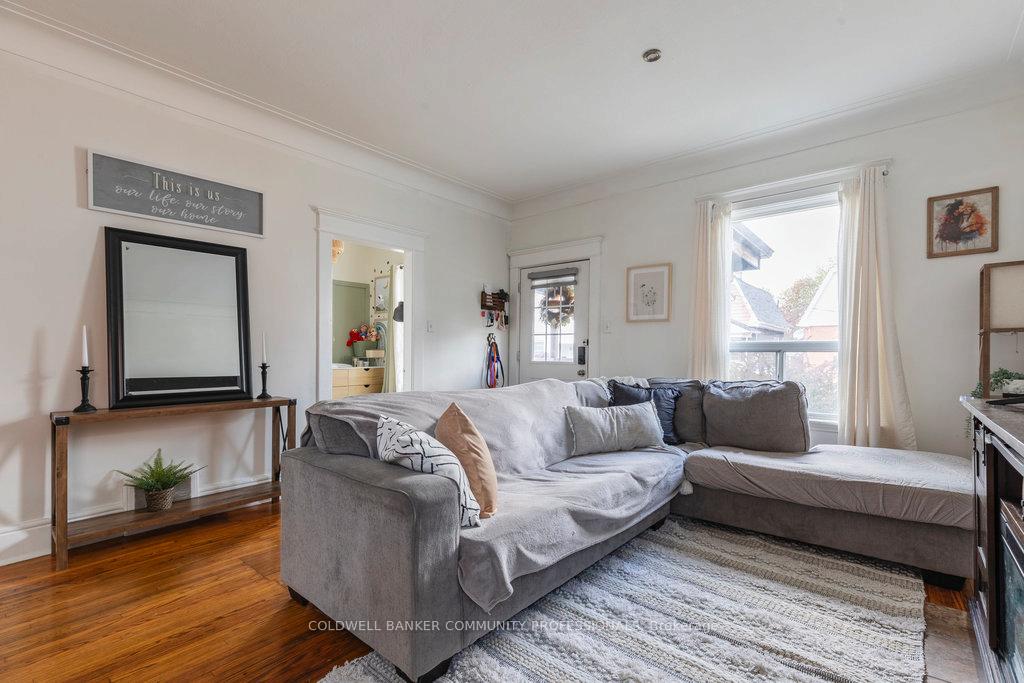 Photo 6 of 17 Edward Street, Brant, Brantford Twp — HOMEH