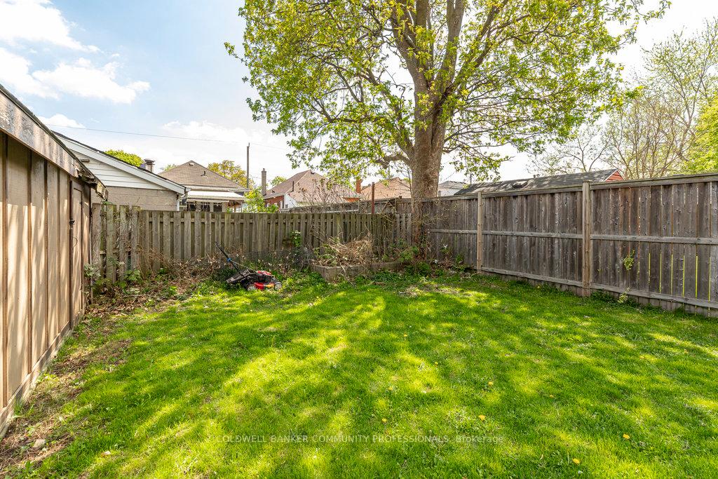 Photo 45 of 17 Edward Street, Brant, Brantford Twp — HOMEH