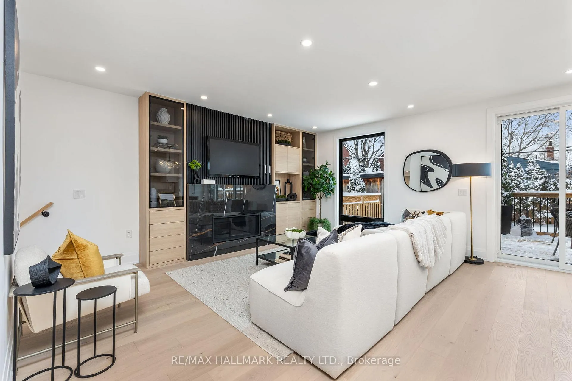 Photo 4 of 68 Rhodes Avenue, Toronto, Greenwood-Coxwell — HOMEH