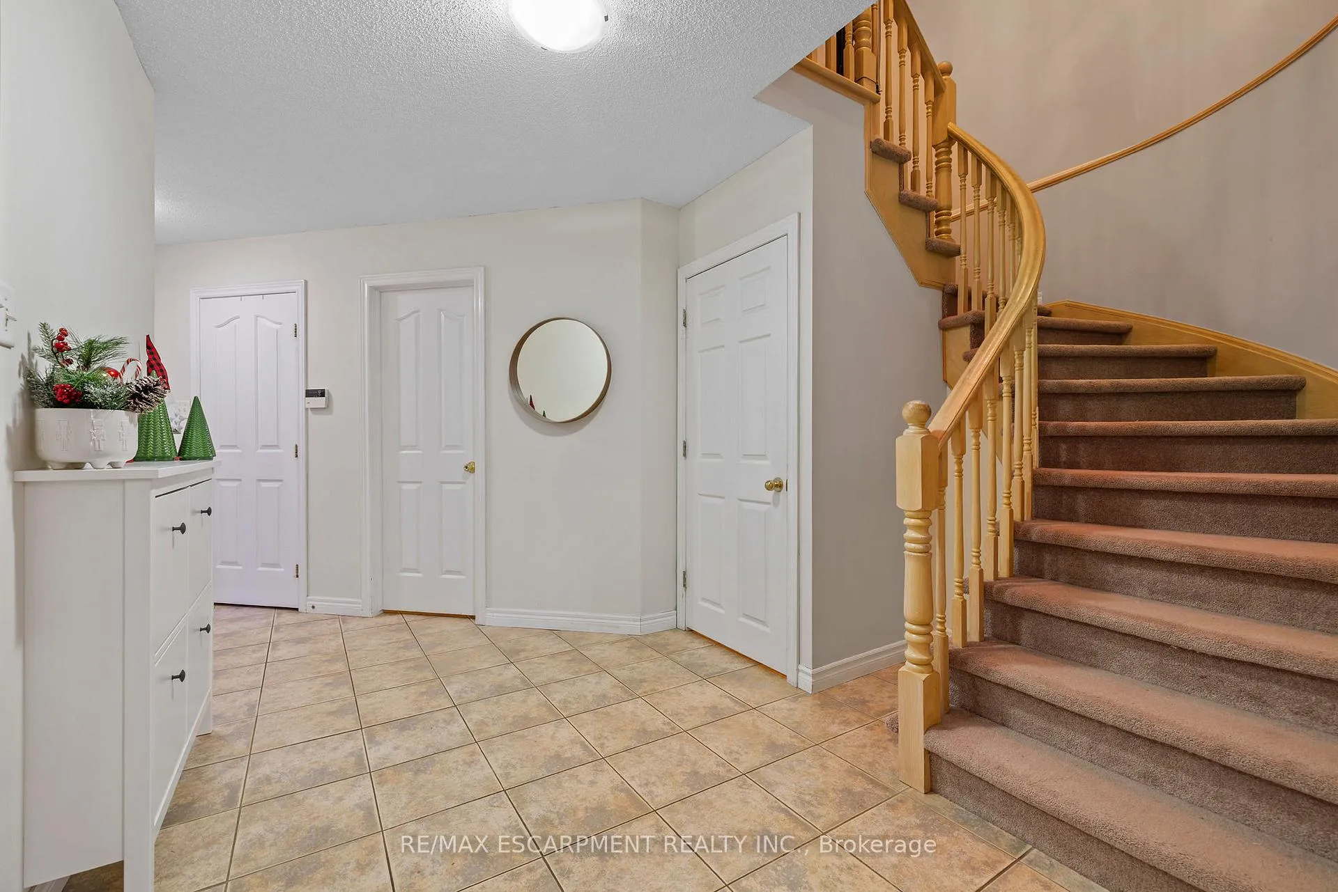 Photo 7 of 76 Redfern Avenue, Hamilton, Mountview — HOMEH