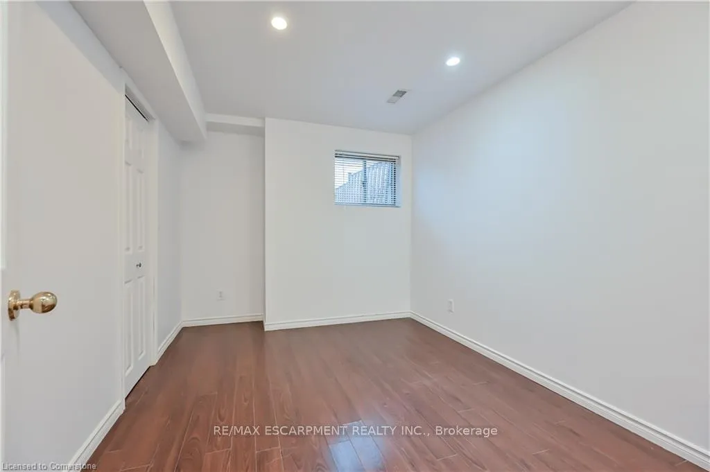 Photo 30 of 76 Redfern Avenue, Hamilton, Mountview — HOMEH