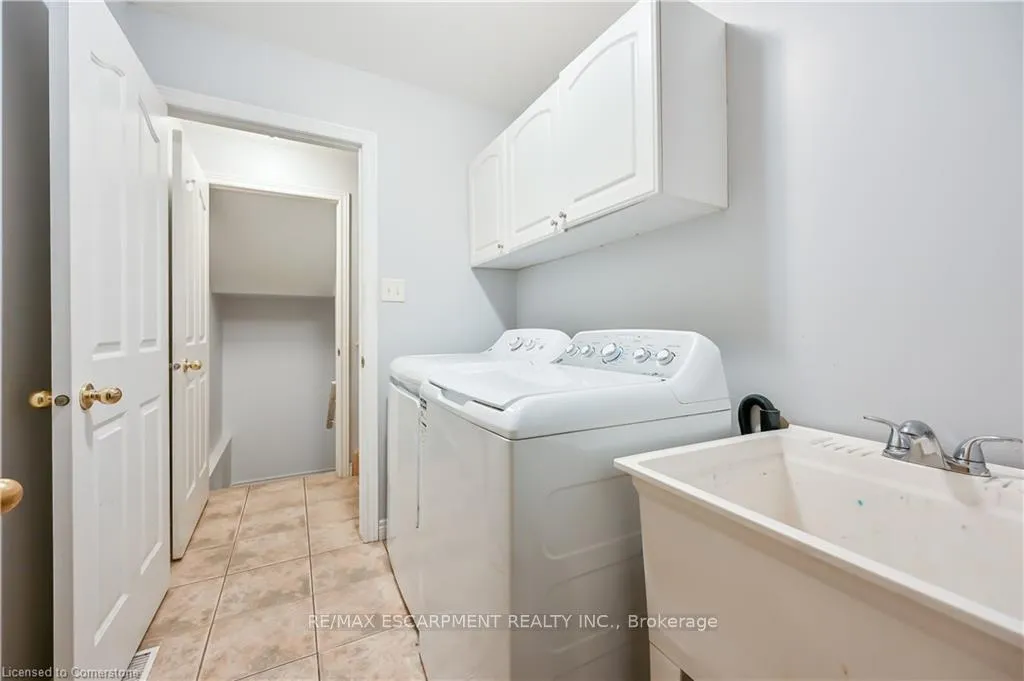 Photo 34 of 76 Redfern Avenue, Hamilton, Mountview — HOMEH