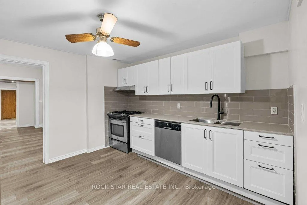 Photo 6 of 133 Cathcart Street, Hamilton, Beasley — HOMEH