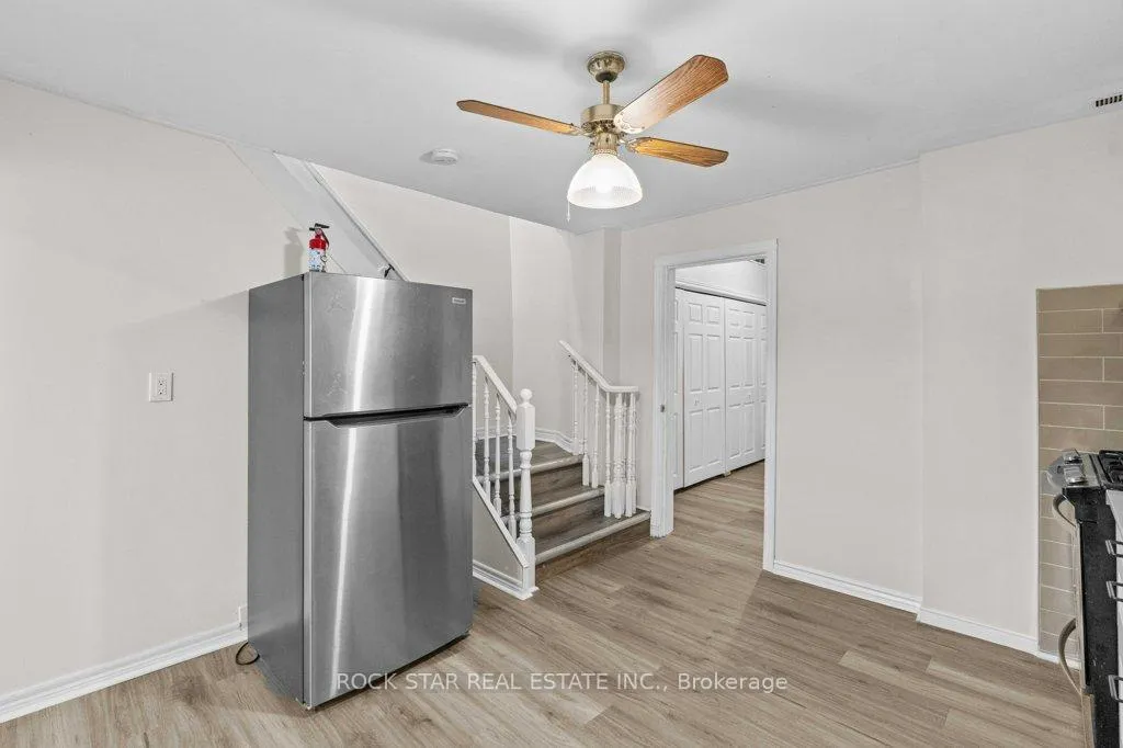 Photo 7 of 133 Cathcart Street, Hamilton, Beasley — HOMEH